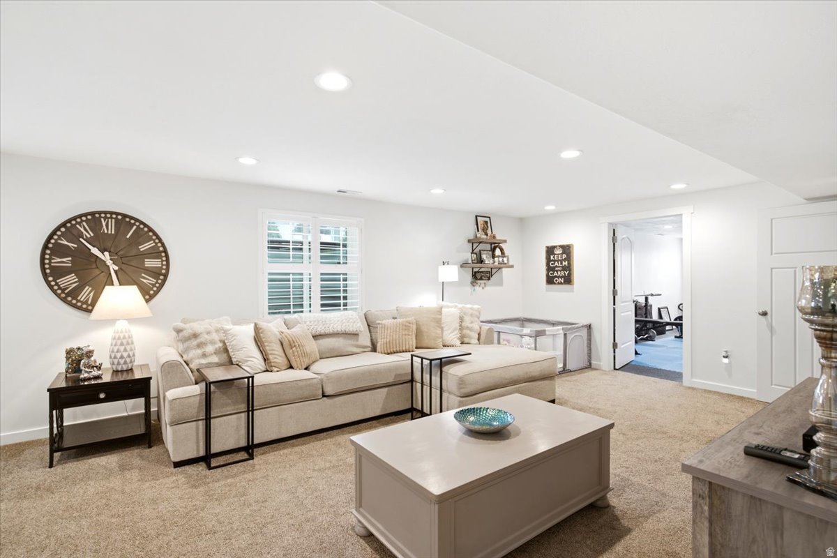 ORCHARD CREEK - Residential