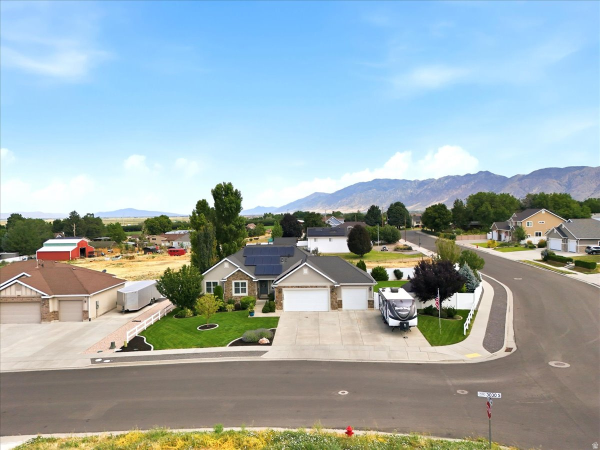 ORCHARD CREEK - Residential