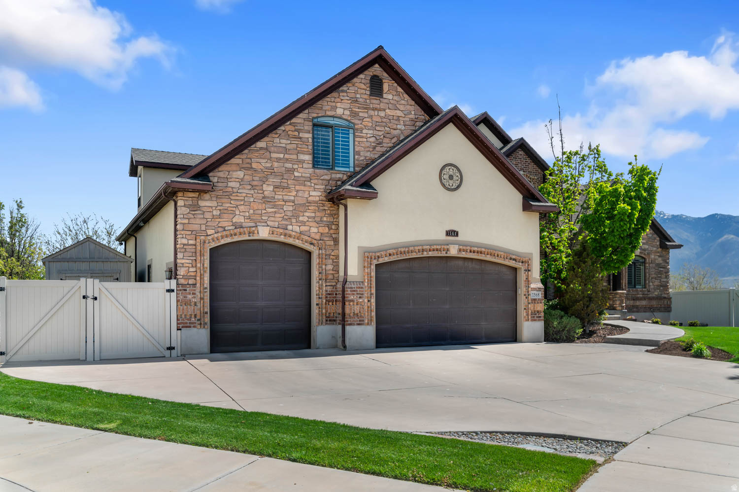 ASHBY ESATES - Residential