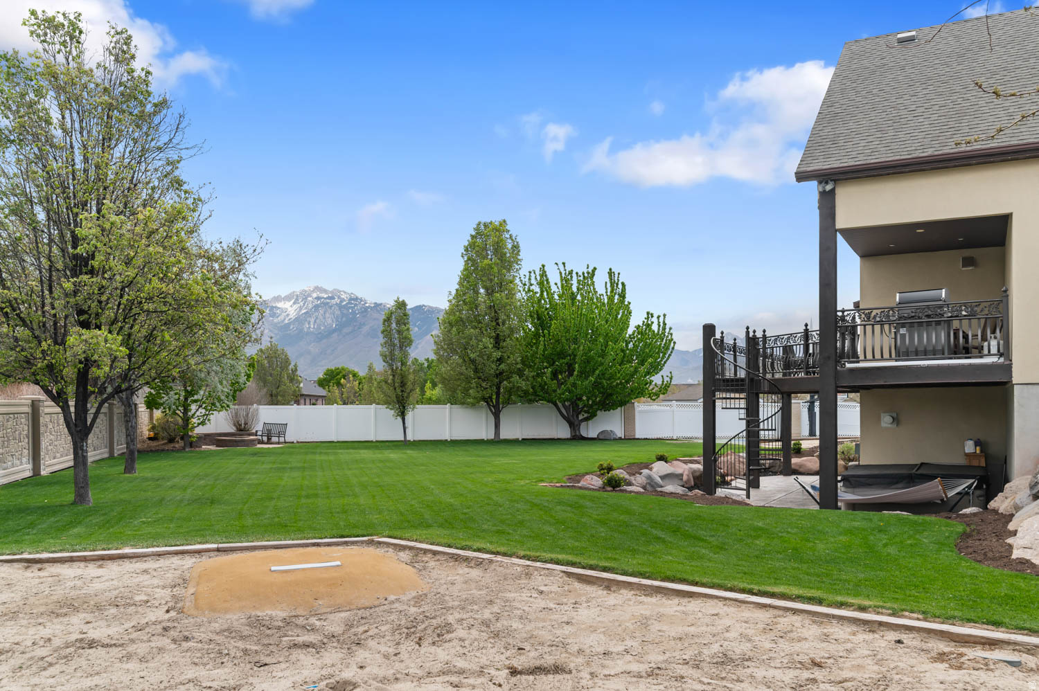ASHBY ESATES - Residential