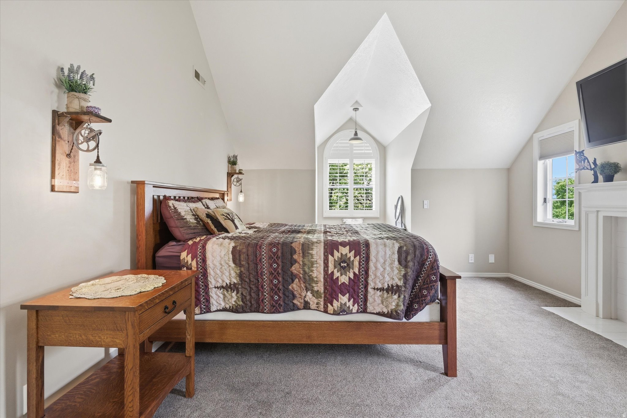 CASTLE HILLS - Residential