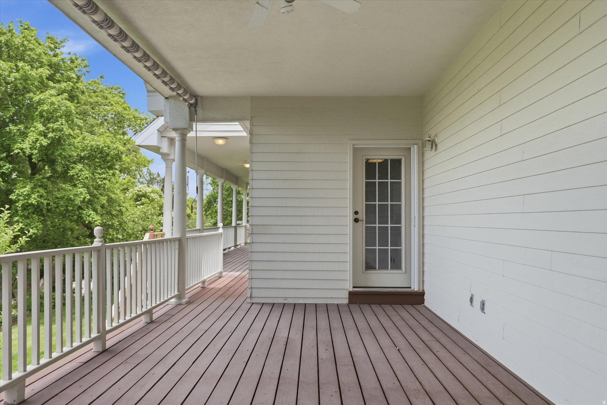 CASTLE HILLS - Residential