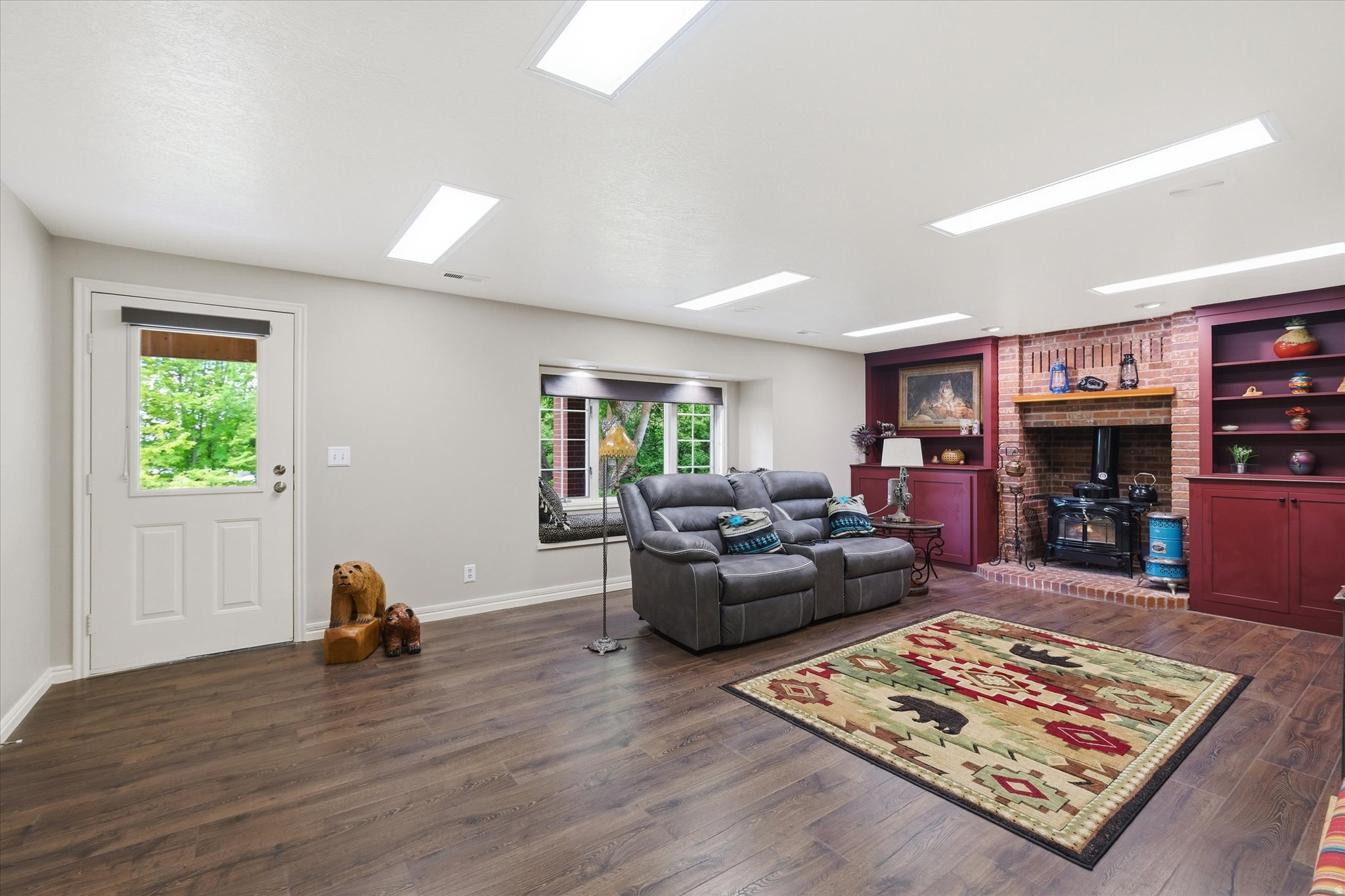 CASTLE HILLS - Residential