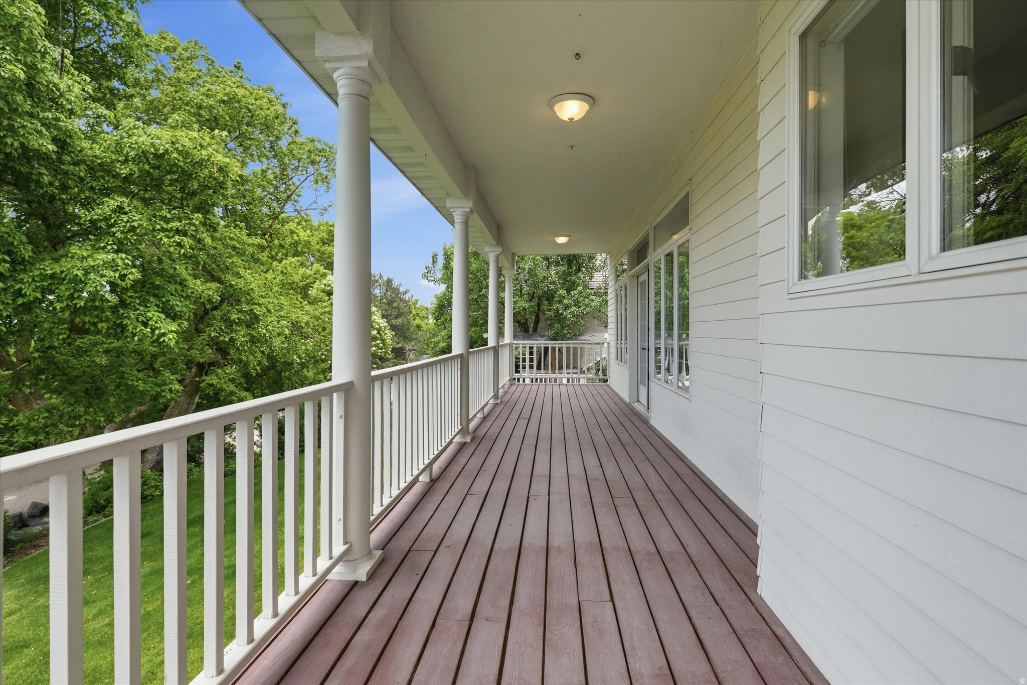 CASTLE HILLS - Residential