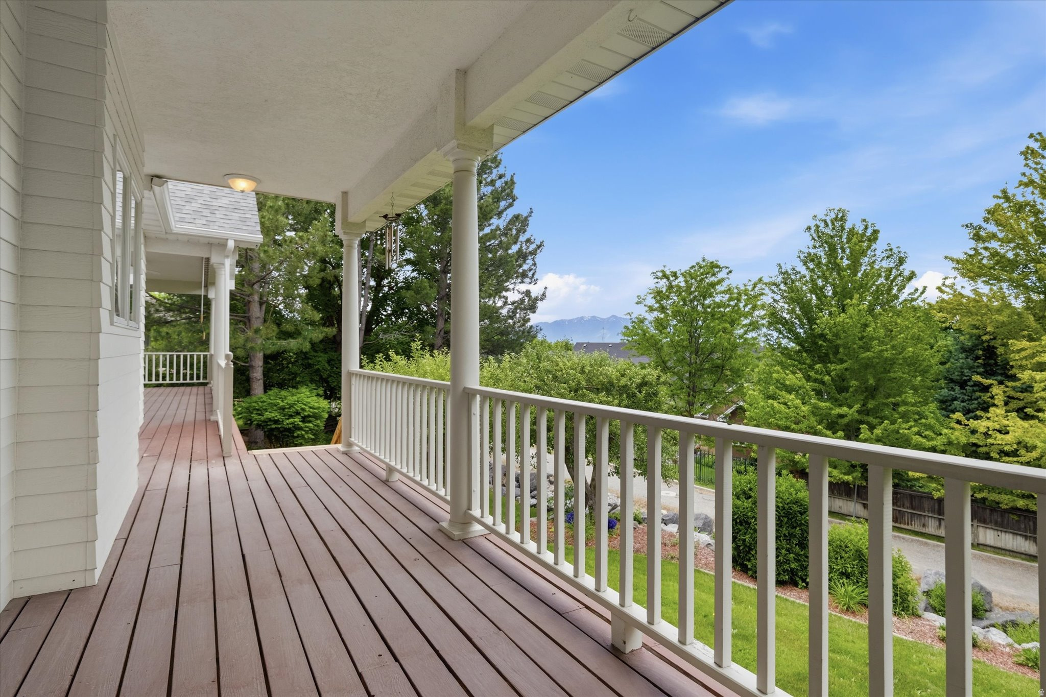 CASTLE HILLS - Residential