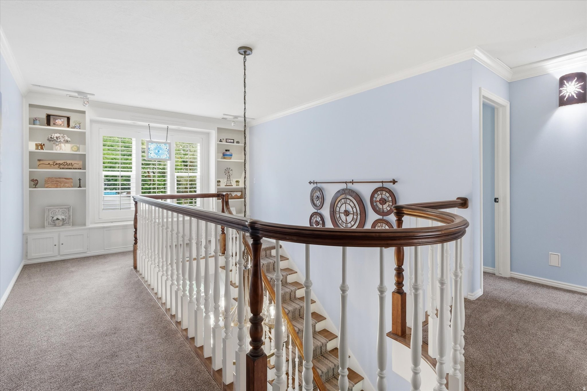 CASTLE HILLS - Residential