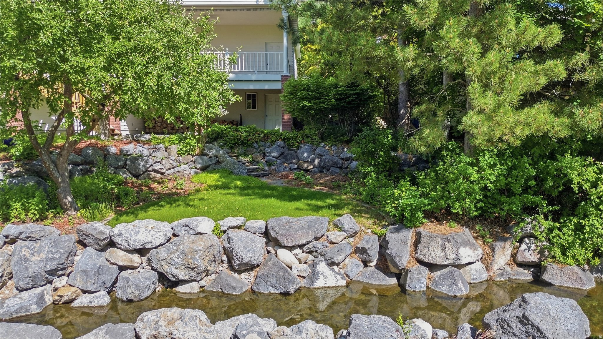 CASTLE HILLS - Residential