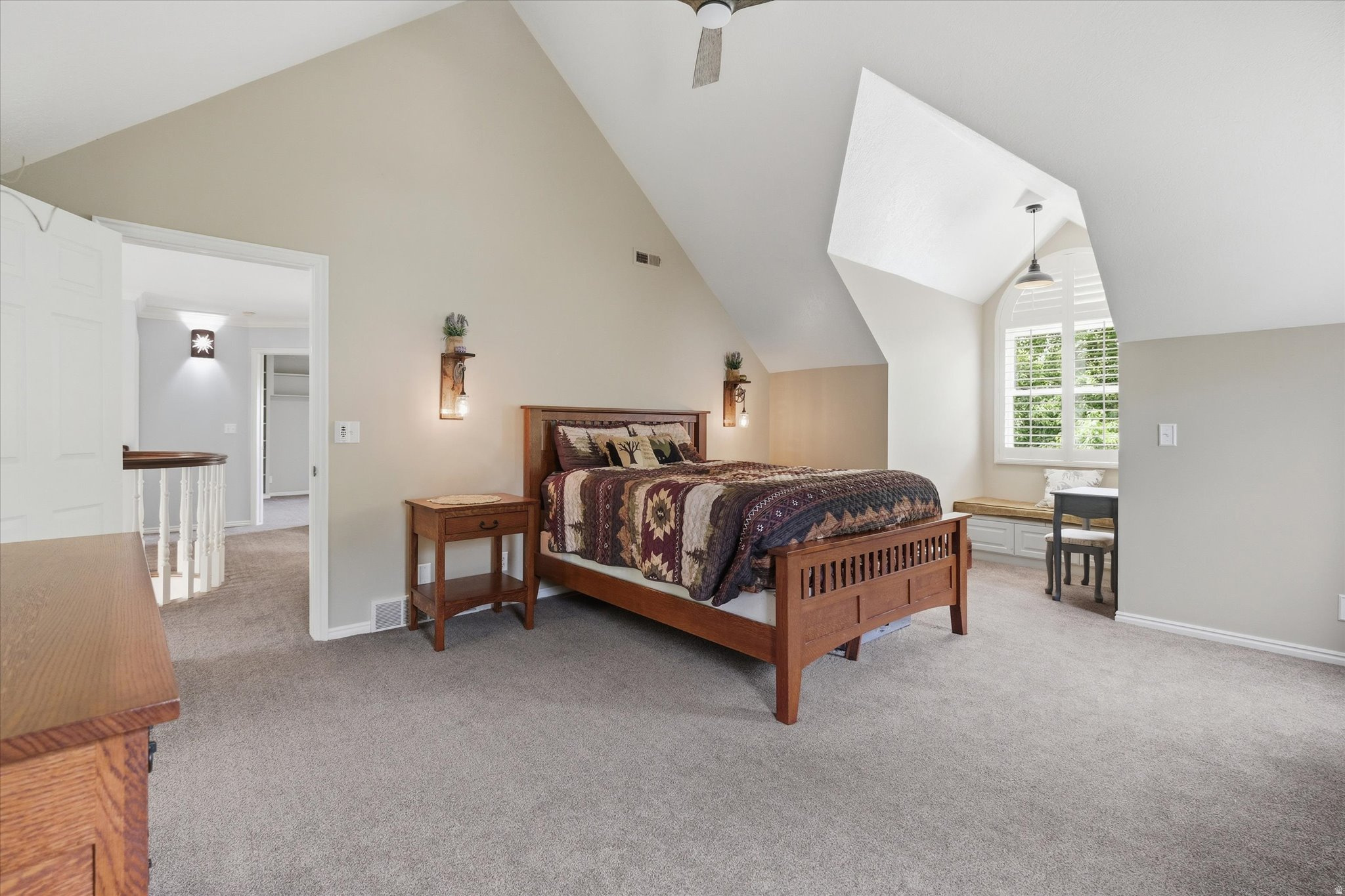 CASTLE HILLS - Residential