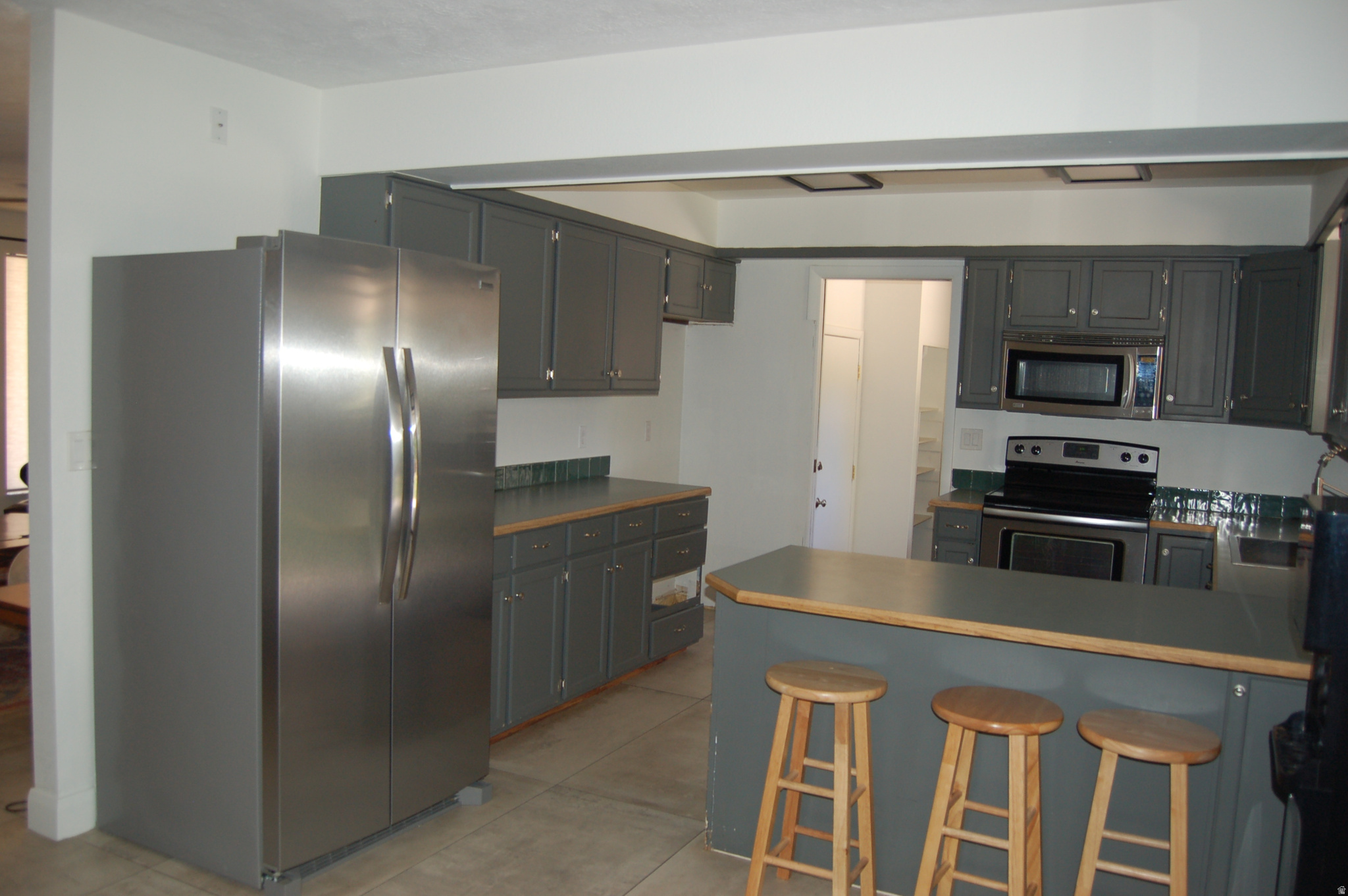 BLOOMINGTON RANCHES - Residential