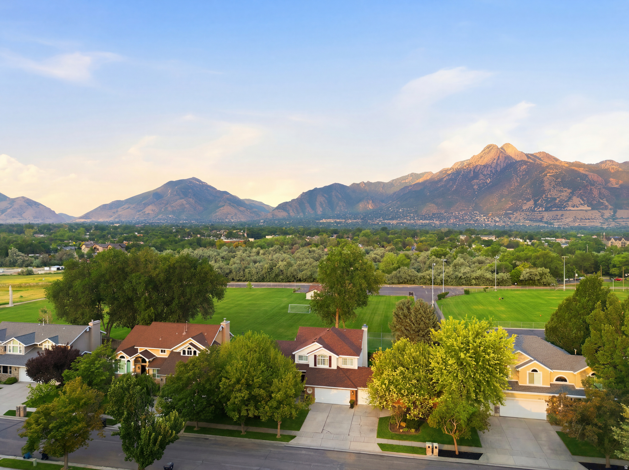 MEADOWS - Residential