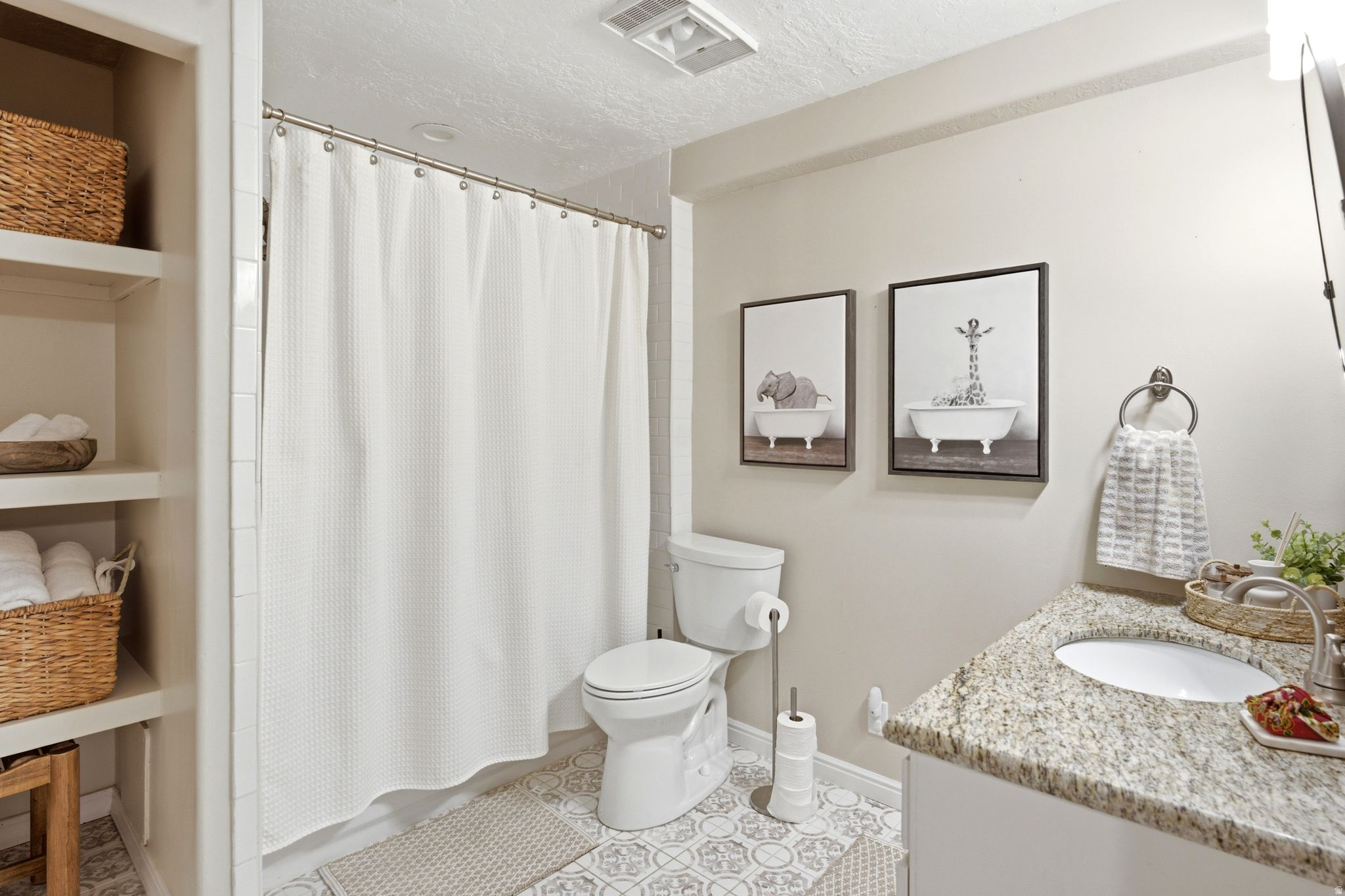 MEADOWS - Residential