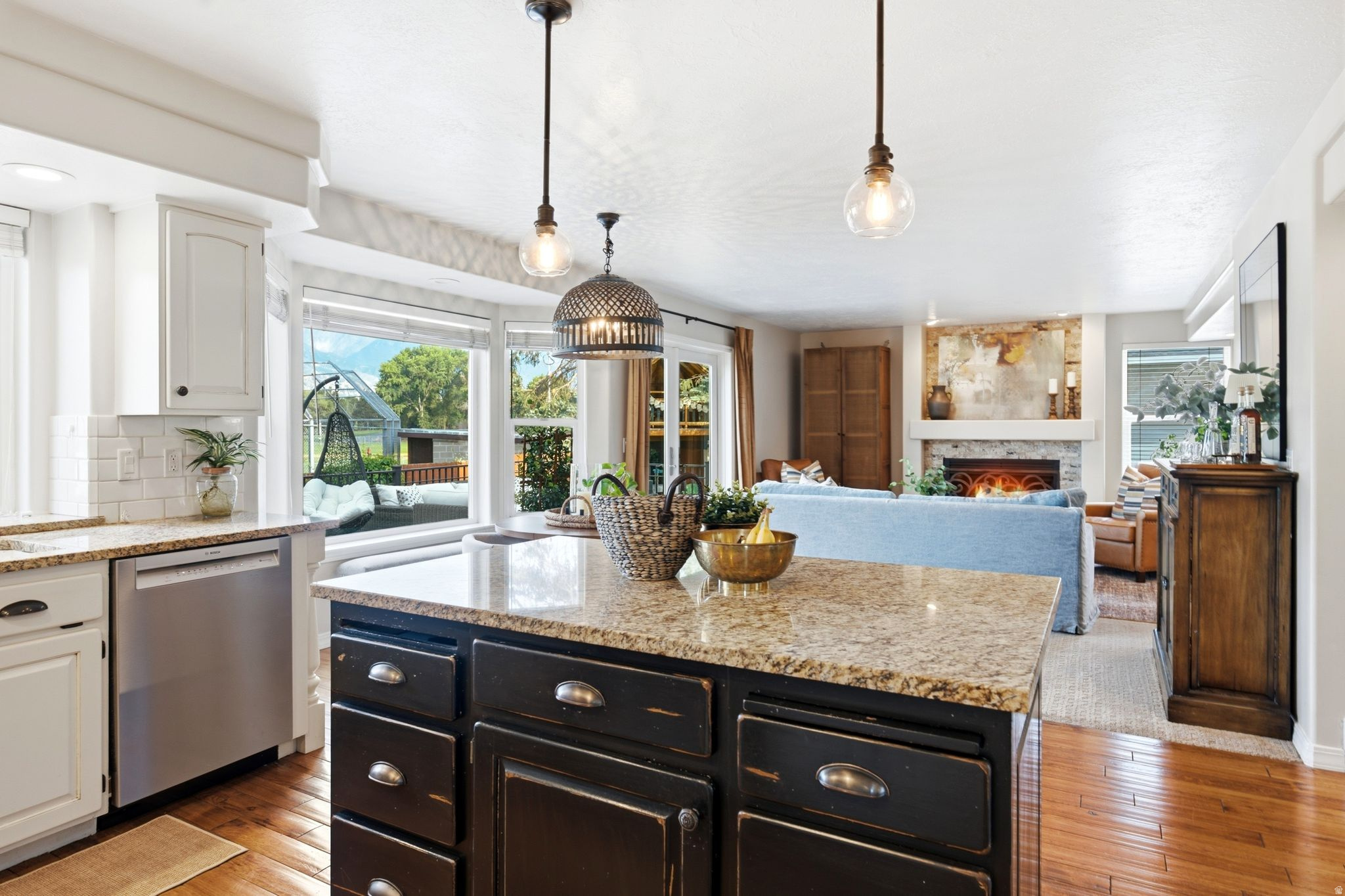MEADOWS - Residential