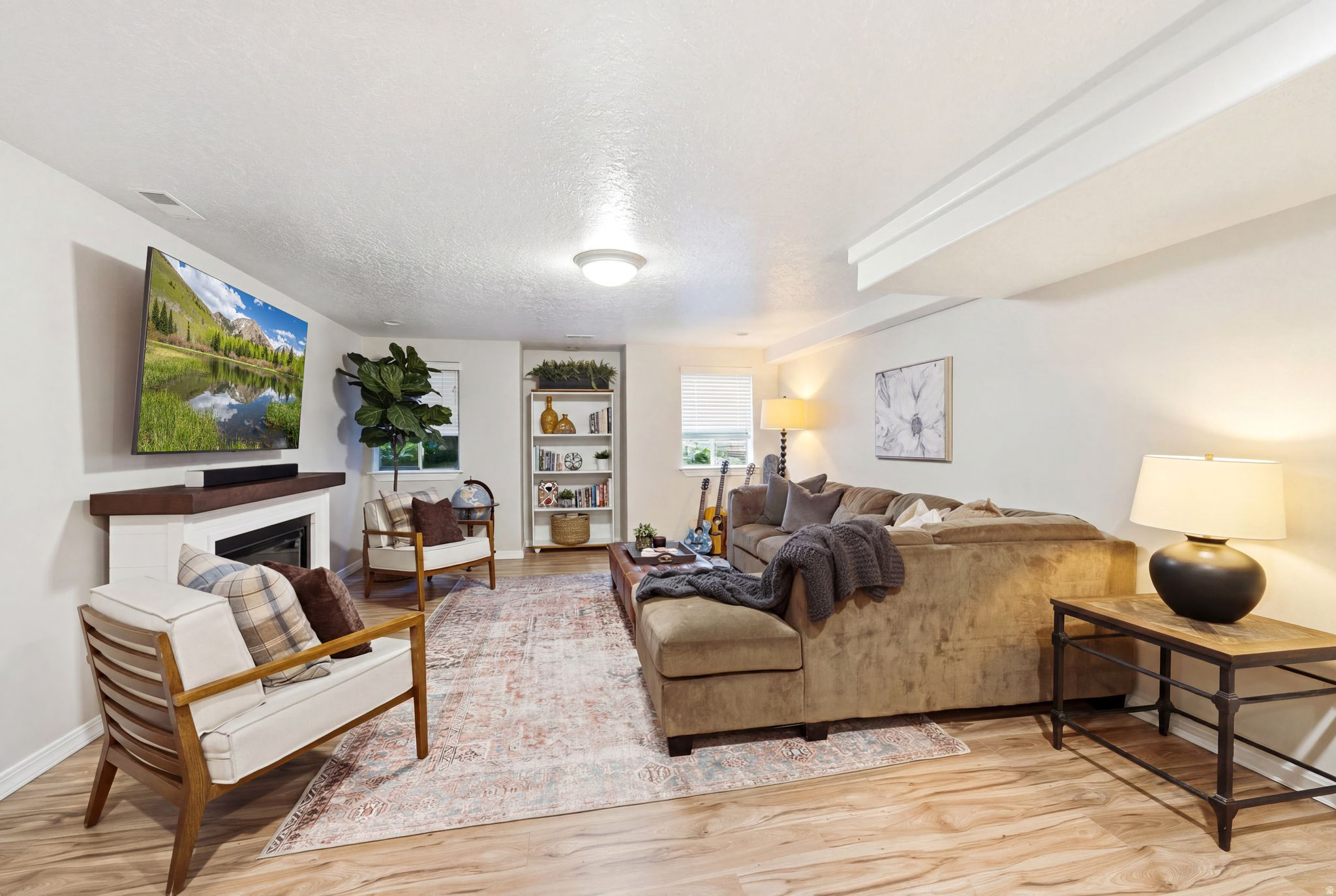 MEADOWS - Residential