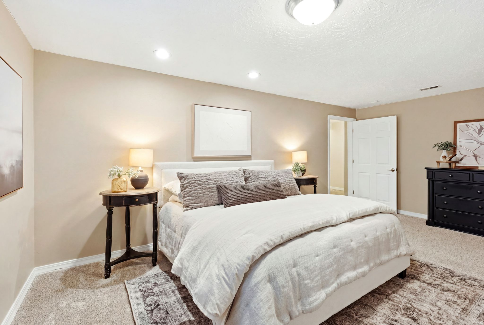 MEADOWS - Residential