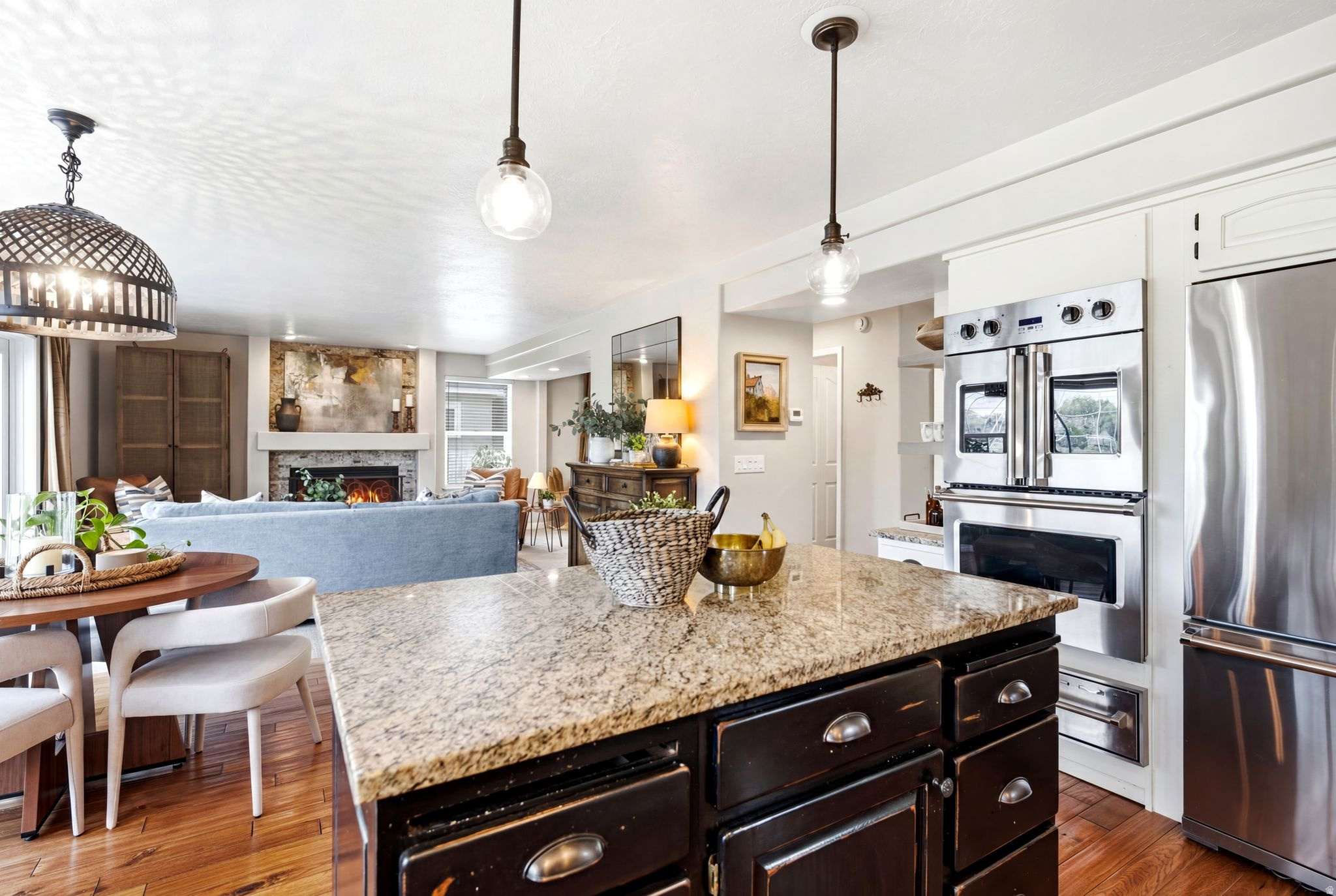 MEADOWS - Residential