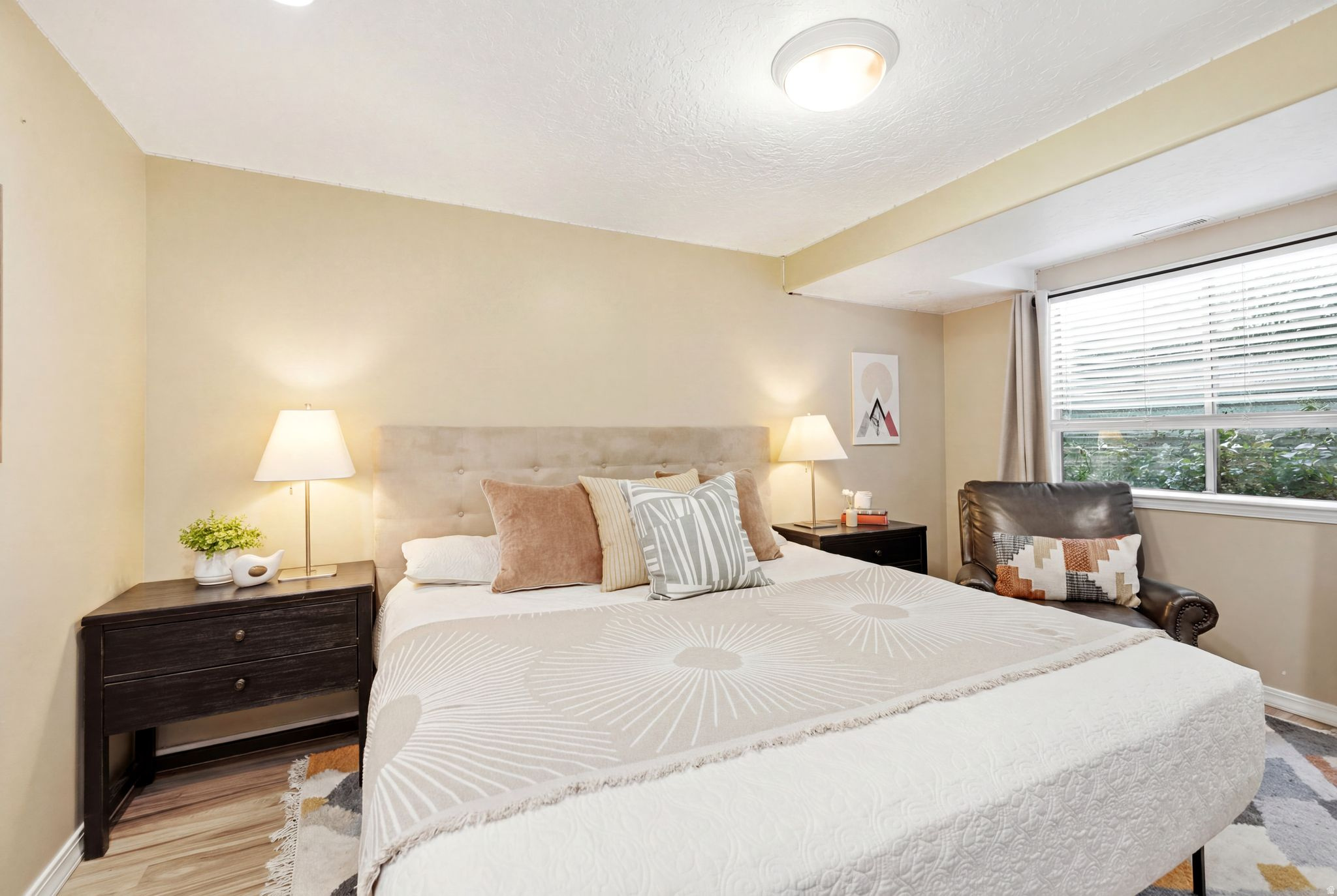 MEADOWS - Residential