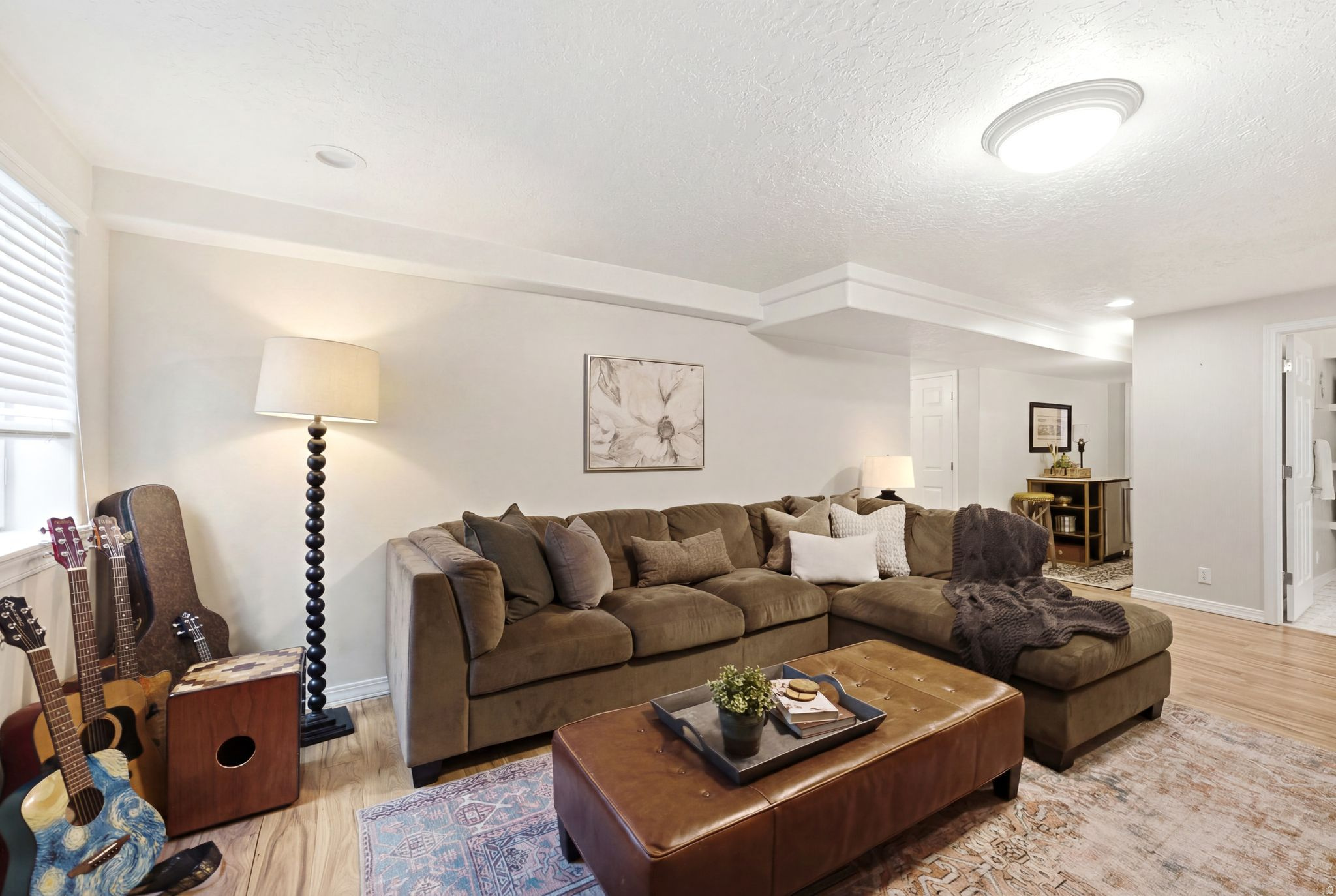 MEADOWS - Residential