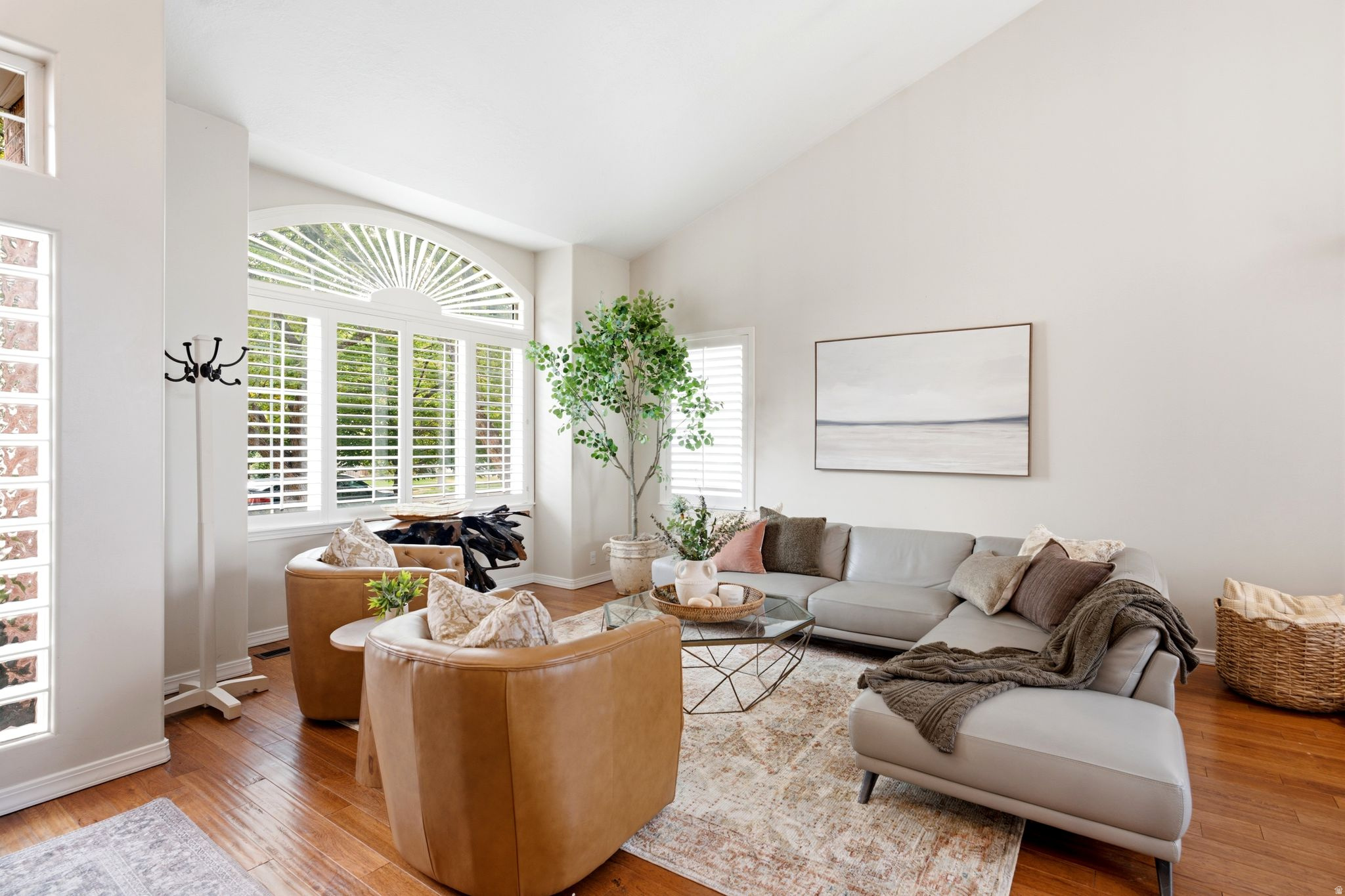 MEADOWS - Residential