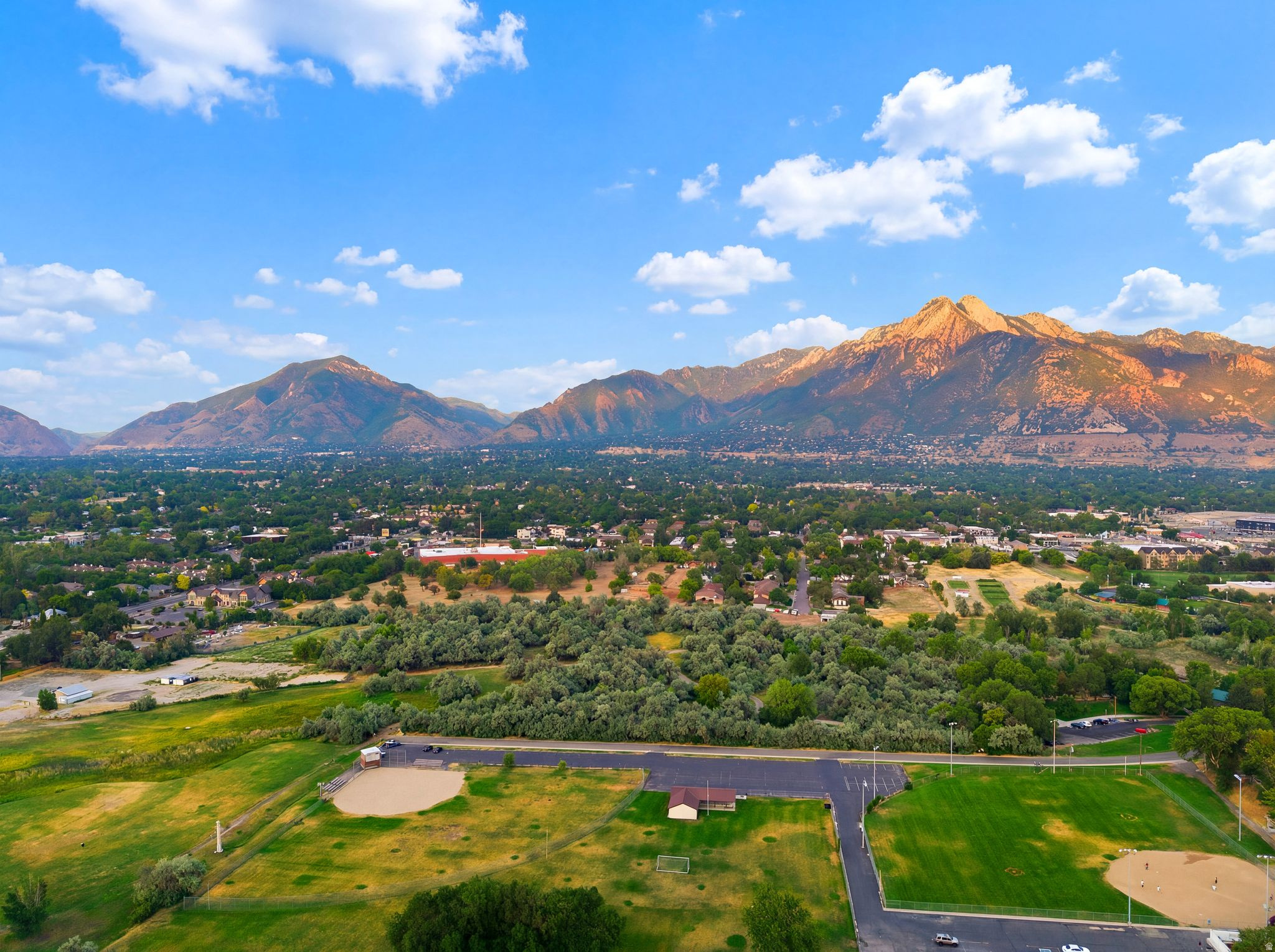 MEADOWS - Residential