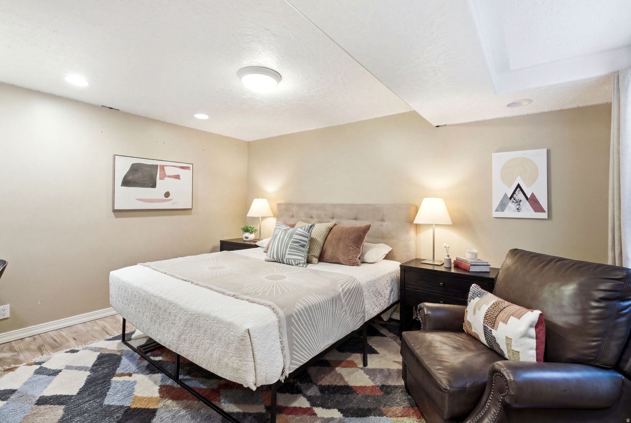 MEADOWS - Residential