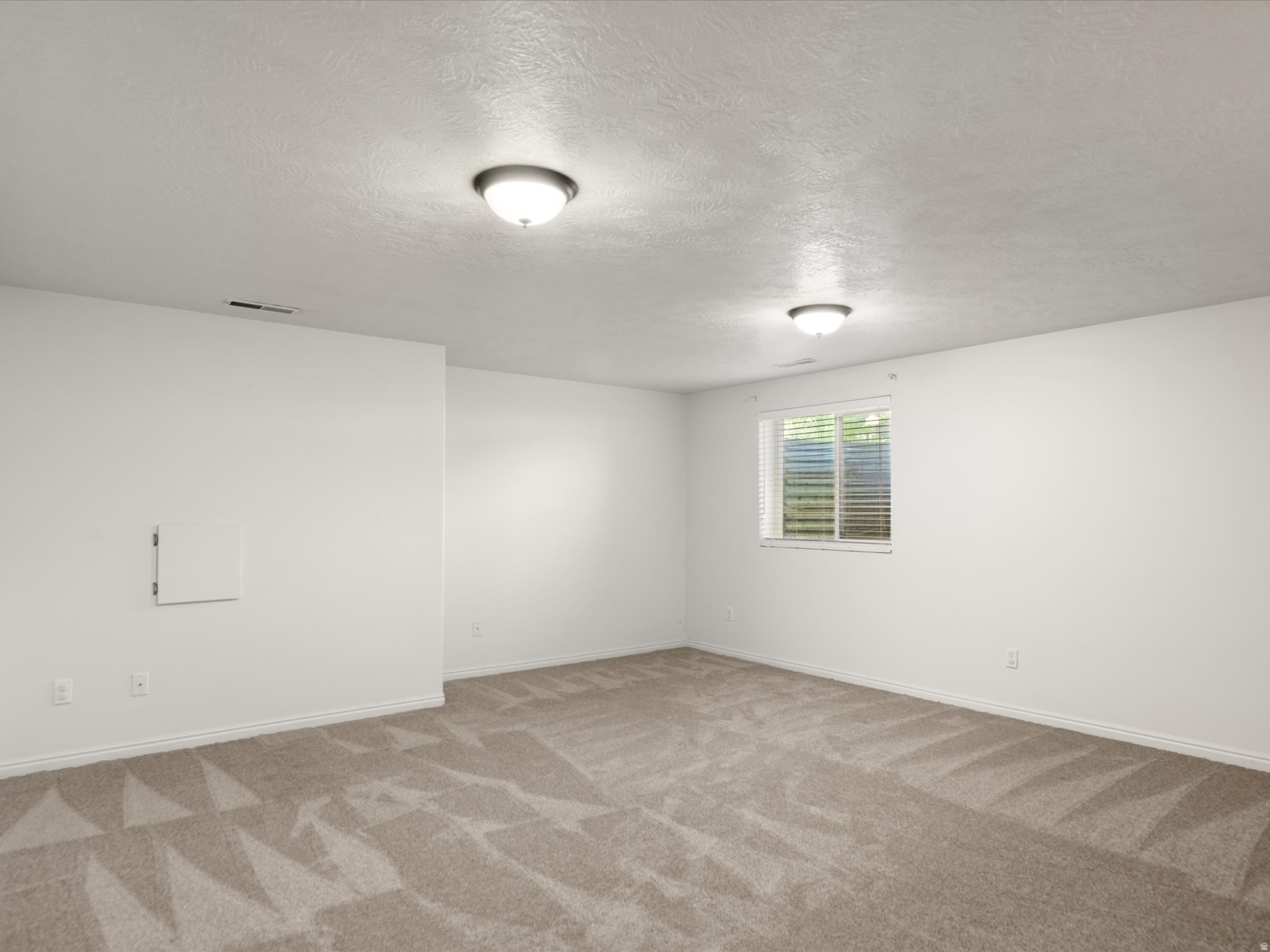 THE CREST - Residential