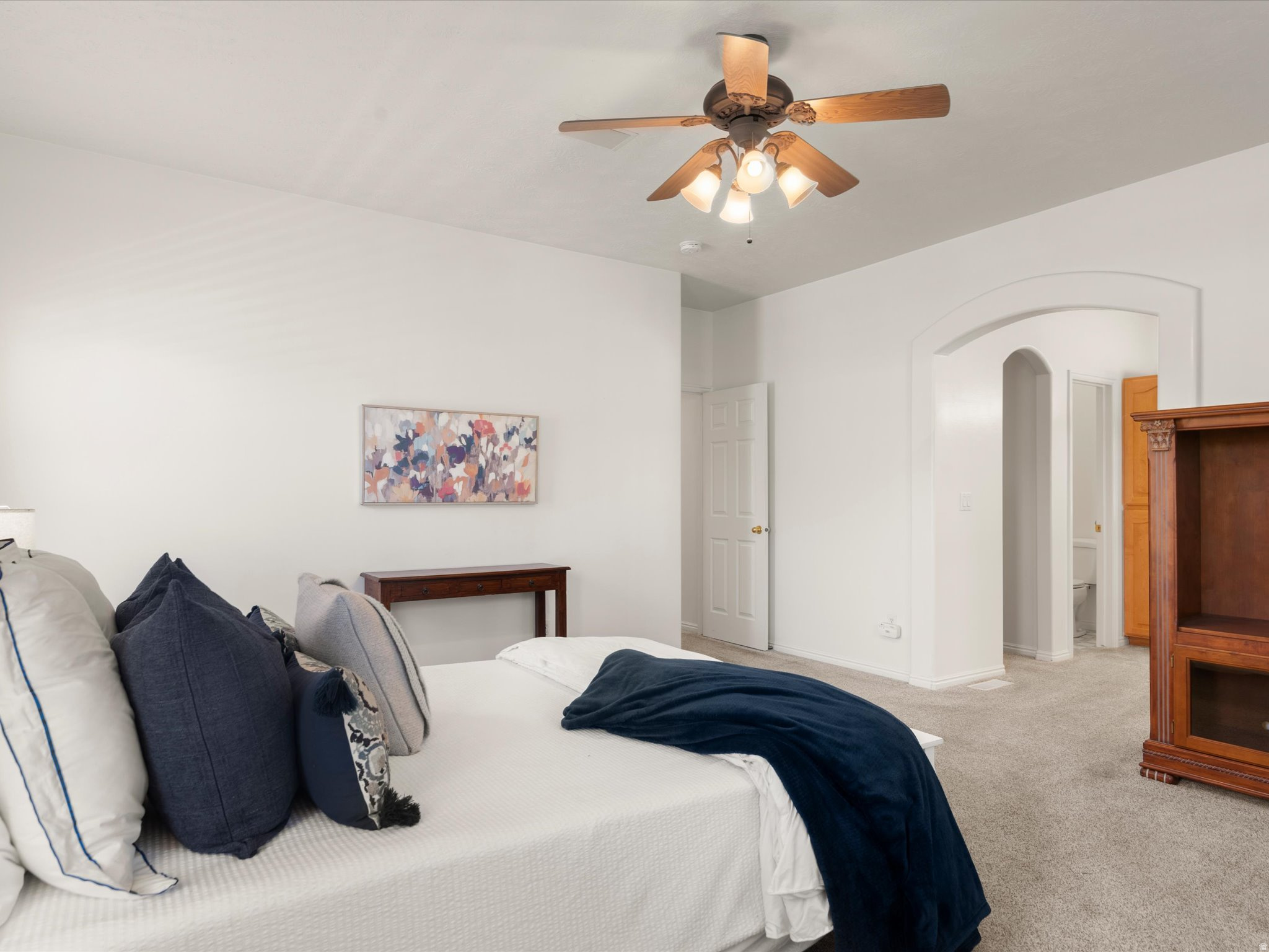 THE CREST - Residential