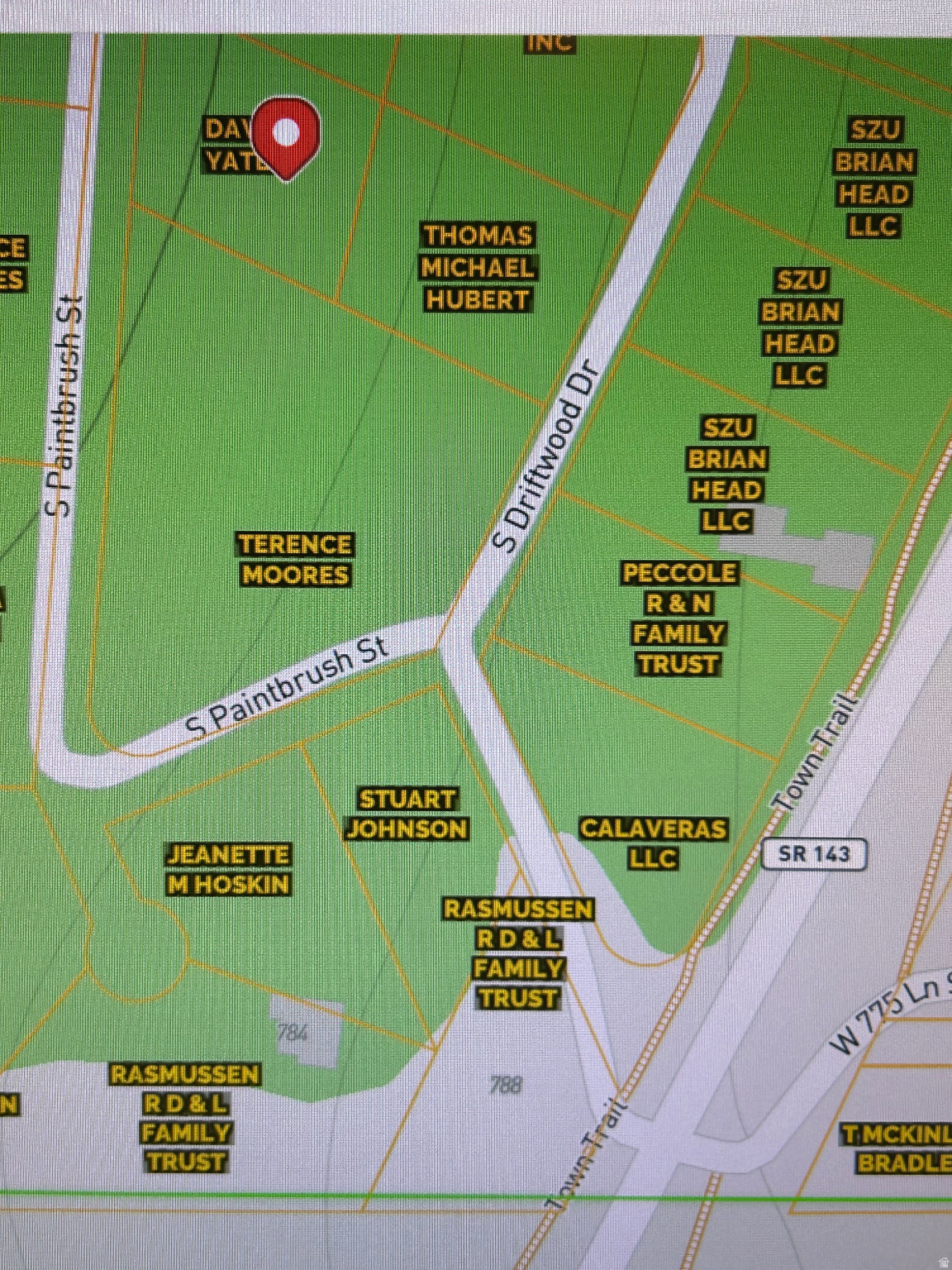 This beautiful mountain lot  features .40 acre and is zoned residential The property has pine and cedar trees and it's only a few minutes from the Giant Steps Ski Lifts, Lodge, park, fishing pond, dining and shopping. Road and water to be completed by end of summer 2026 also making it year round accessible. Power is available. Photos coming!