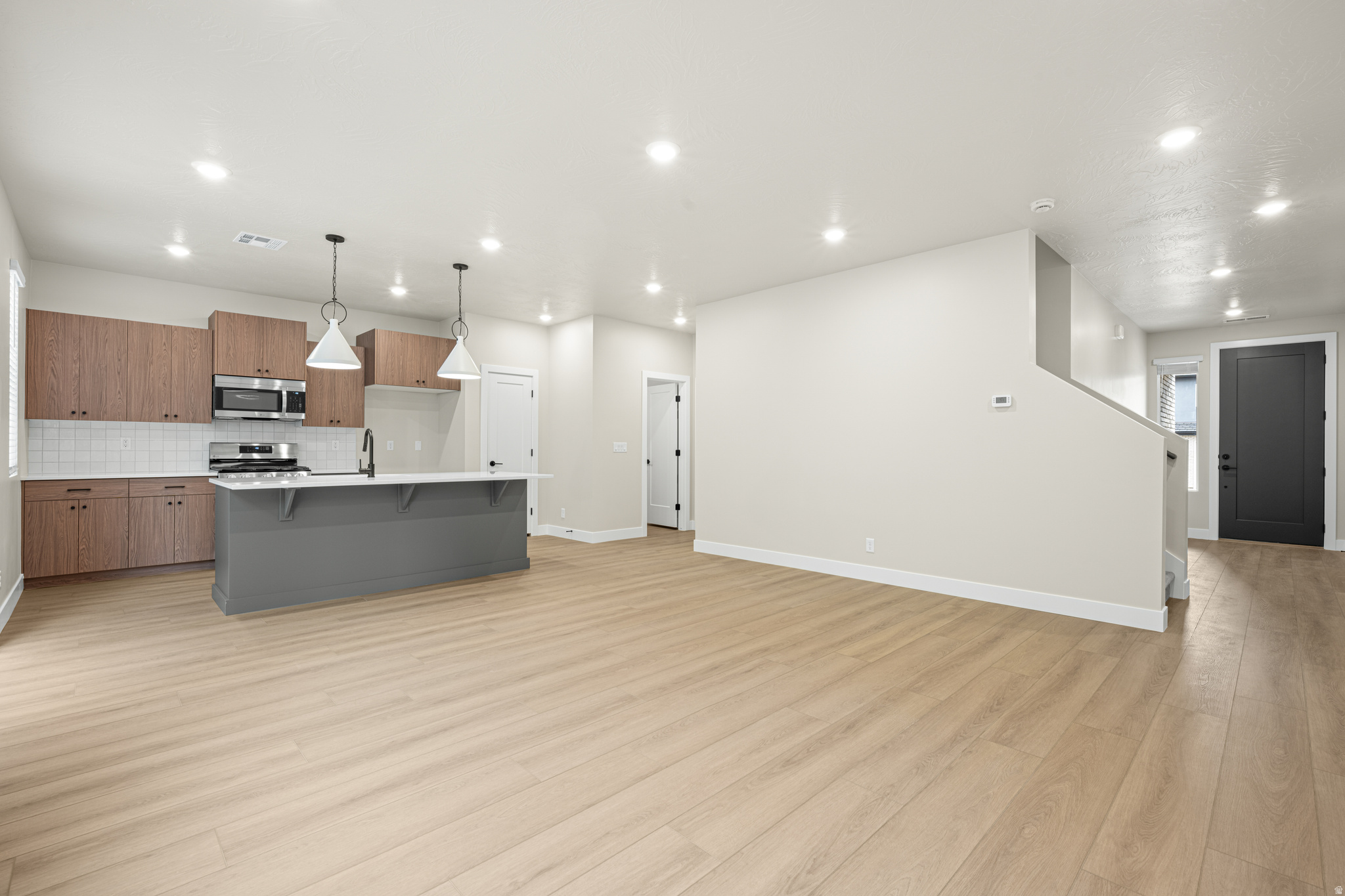 RISE AT CORAL CANYON - Residential