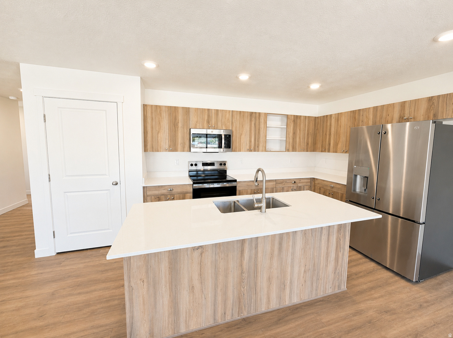 SUMMIT VIEW - Residential