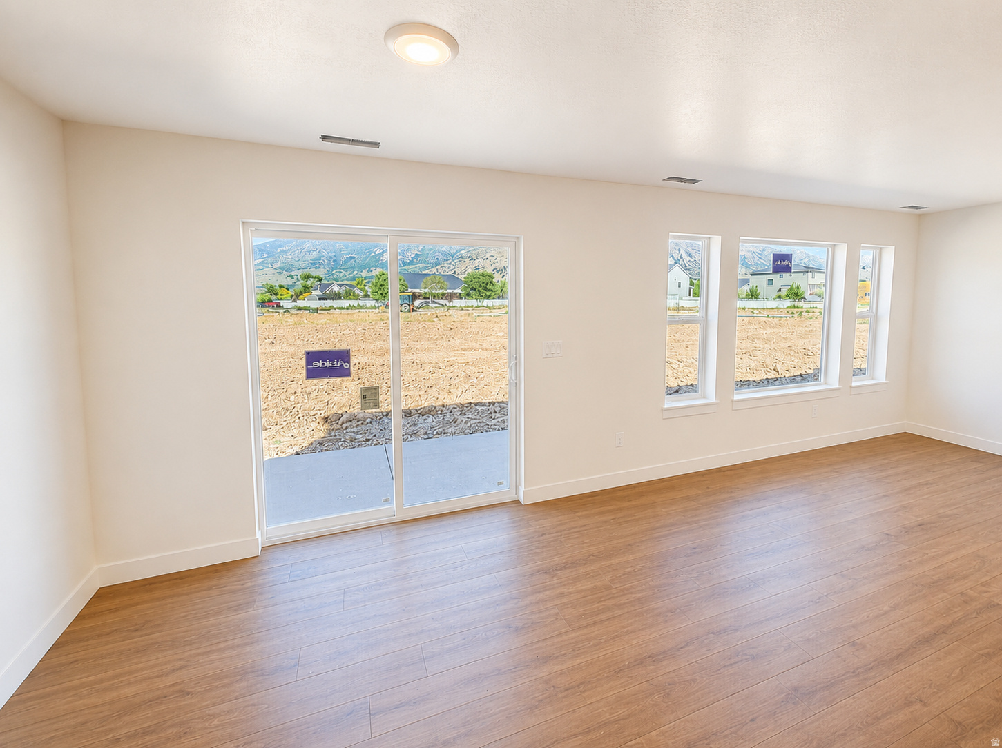 SUMMIT VIEW - Residential