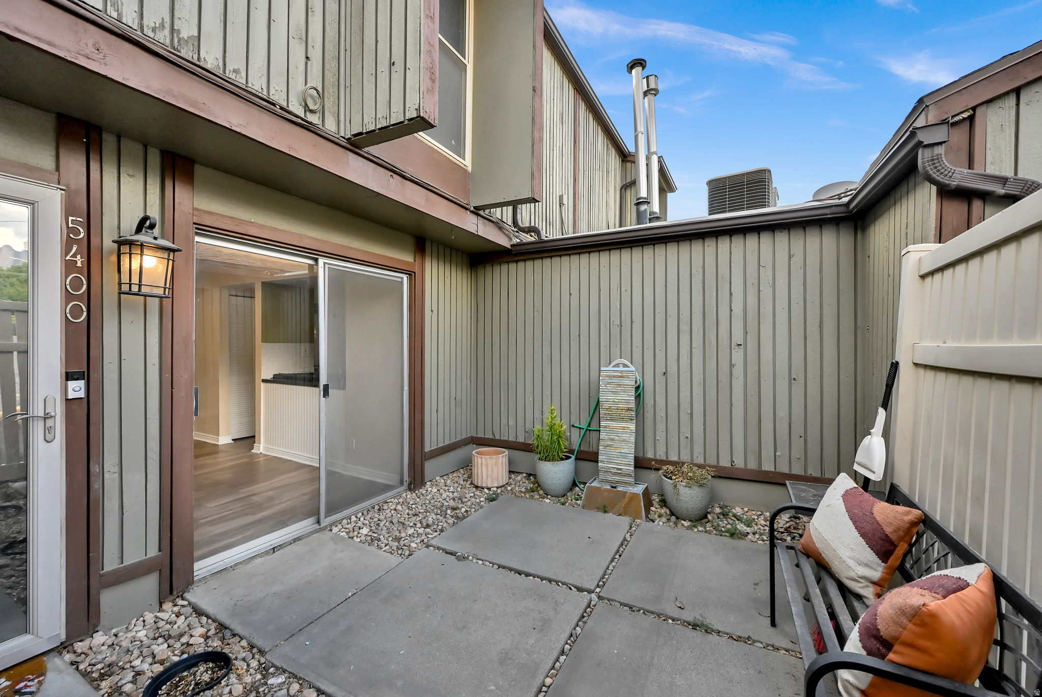 WILLOWS CONDM - Residential