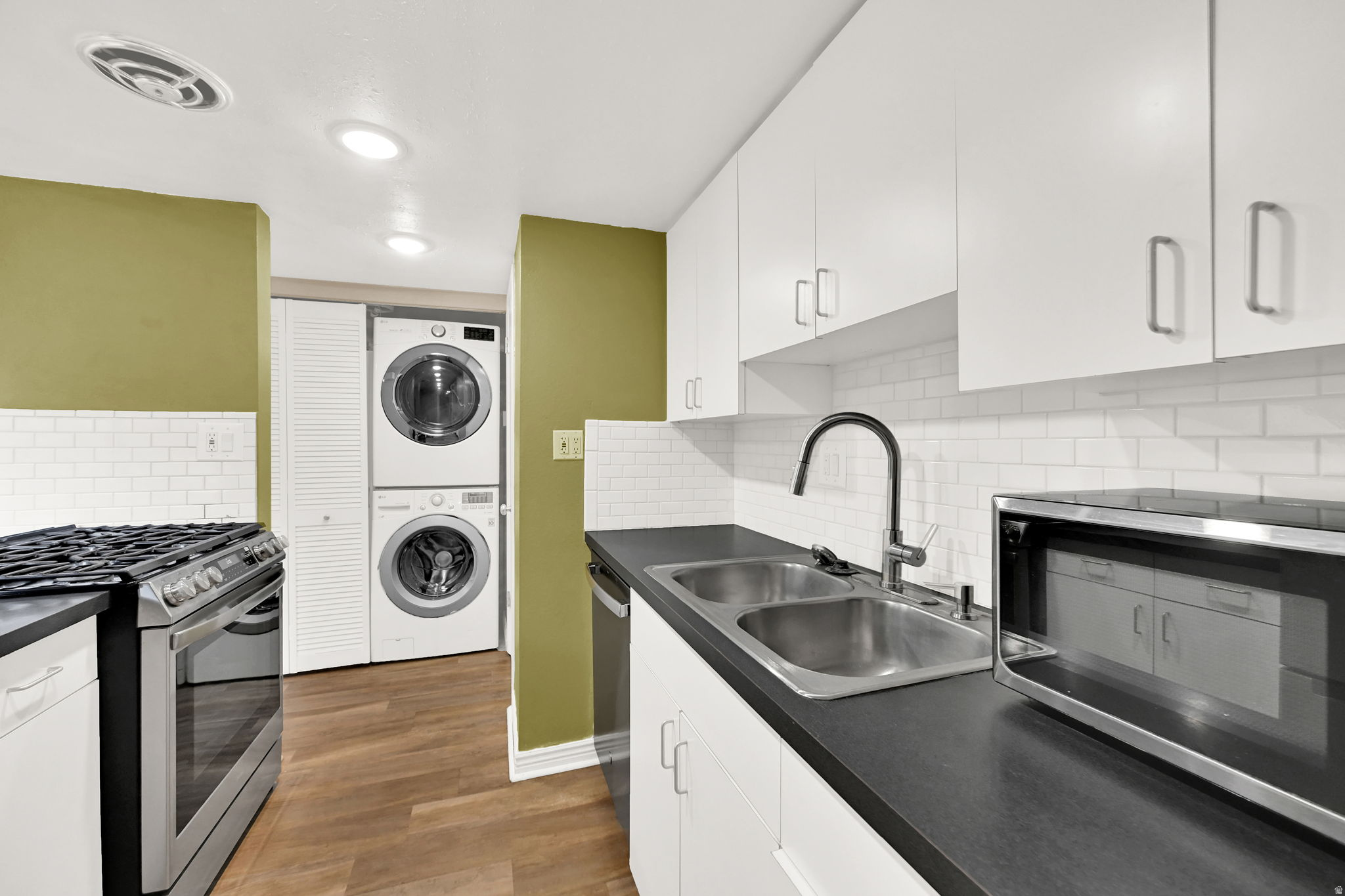 WILLOWS CONDM - Residential