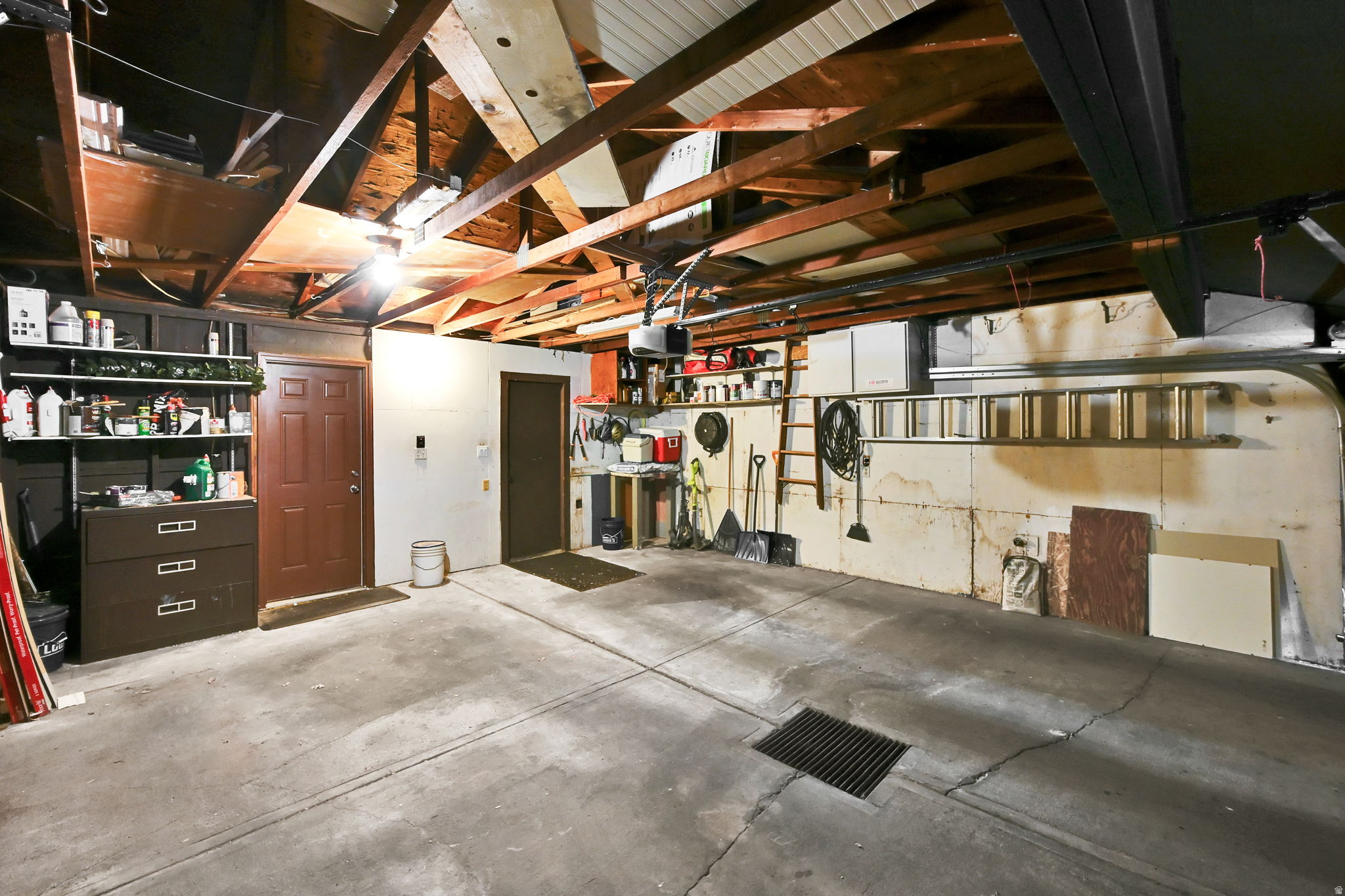 WILLOWS CONDM - Residential