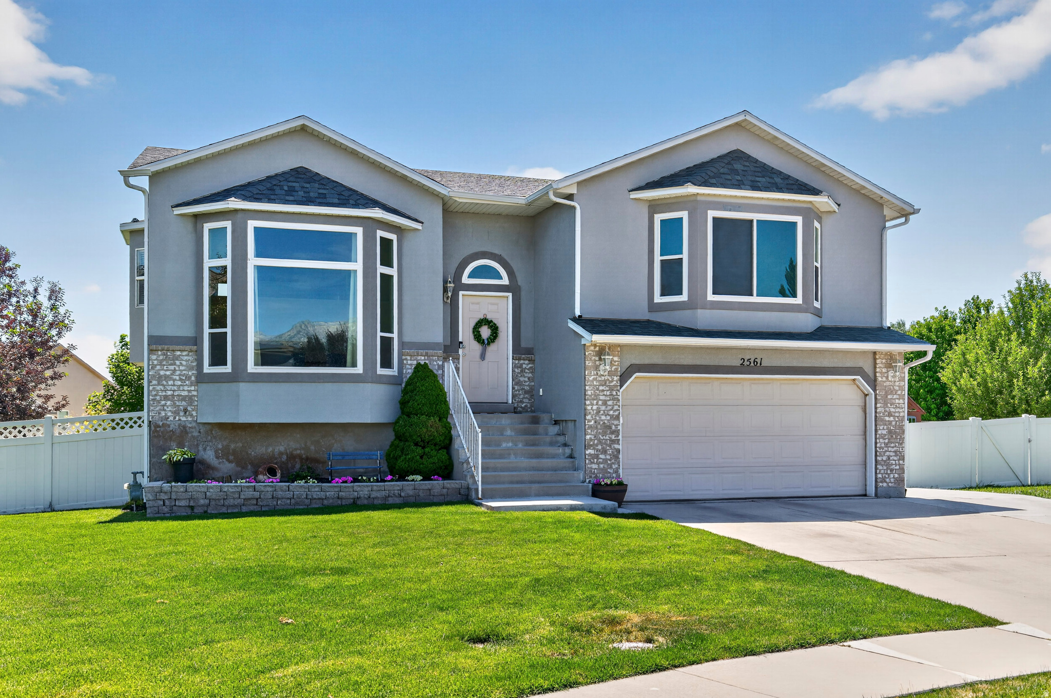 PARKSIDE ESTATES - Residential