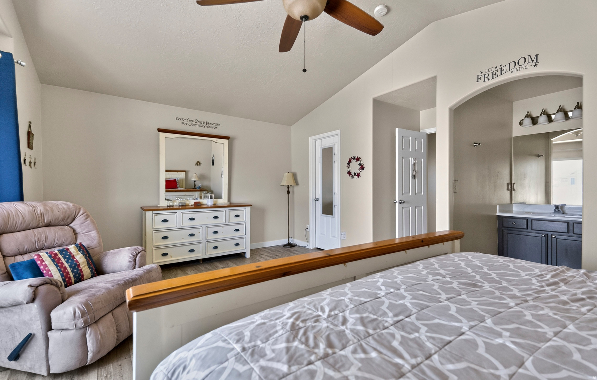 PARKSIDE ESTATES - Residential