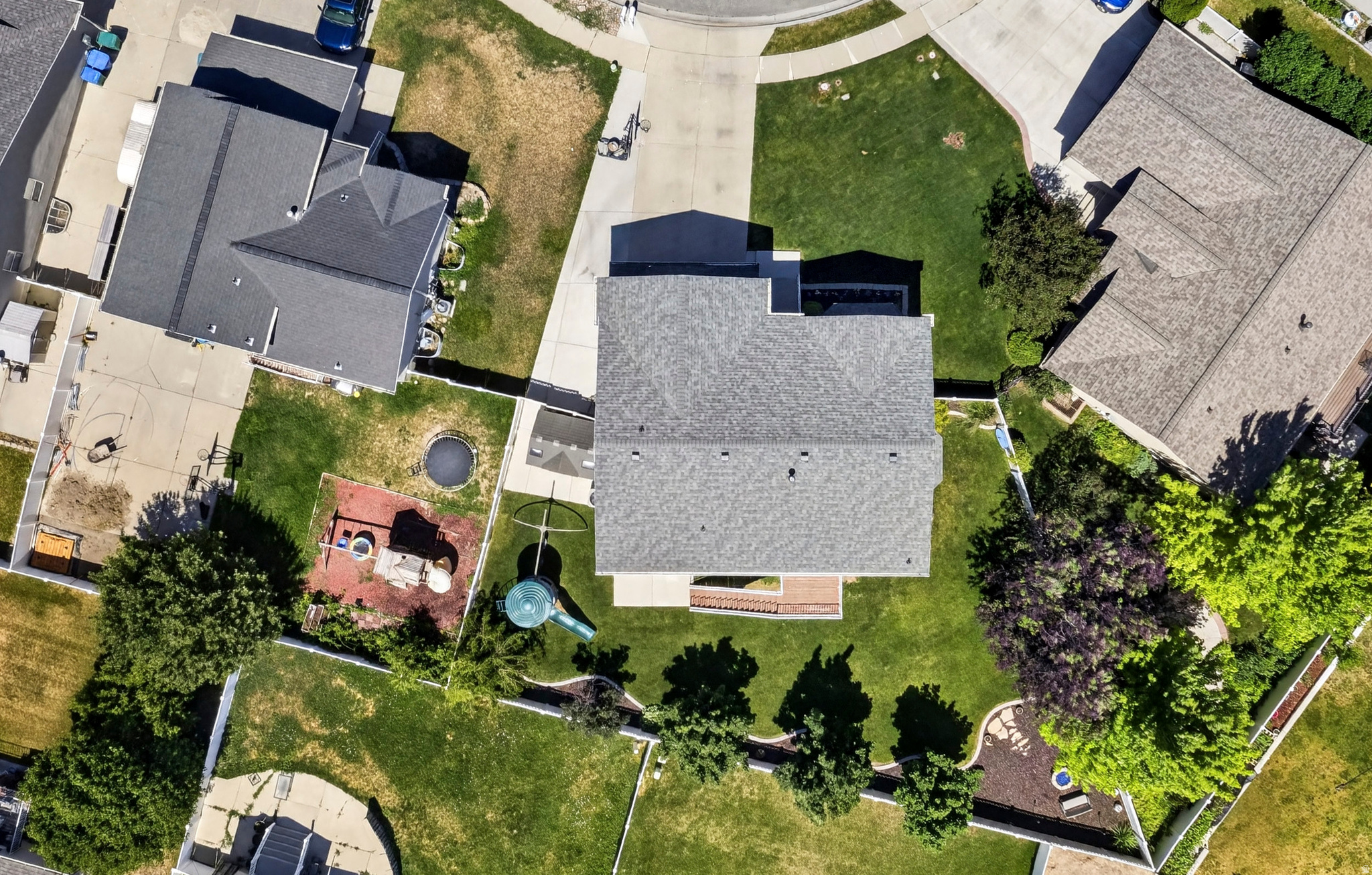 PARKSIDE ESTATES - Residential