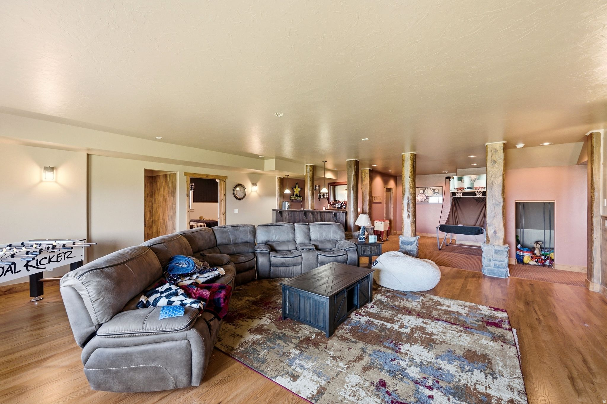 OMEGA SUB - Residential