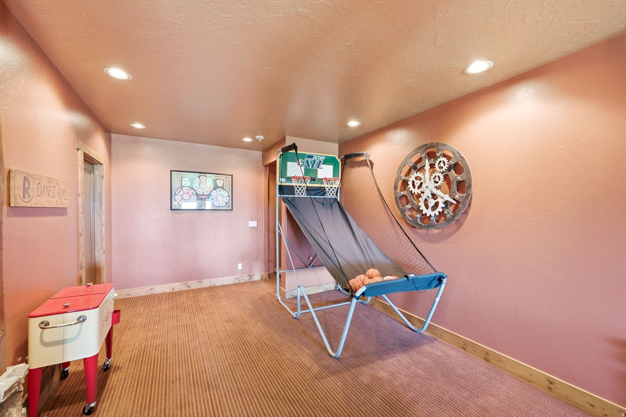 OMEGA SUB - Residential