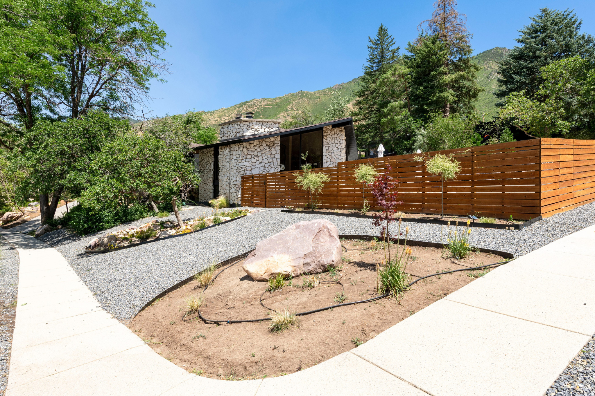 MOUNT OLYMPUS COVE #3 - Residential