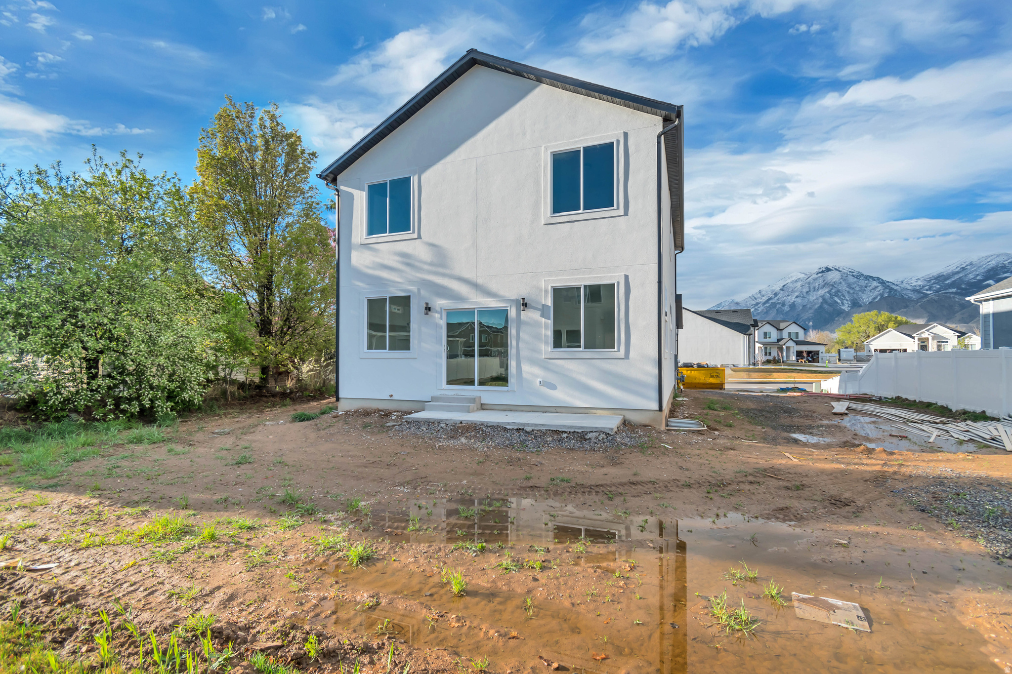 SUNRISE RANCH - Residential