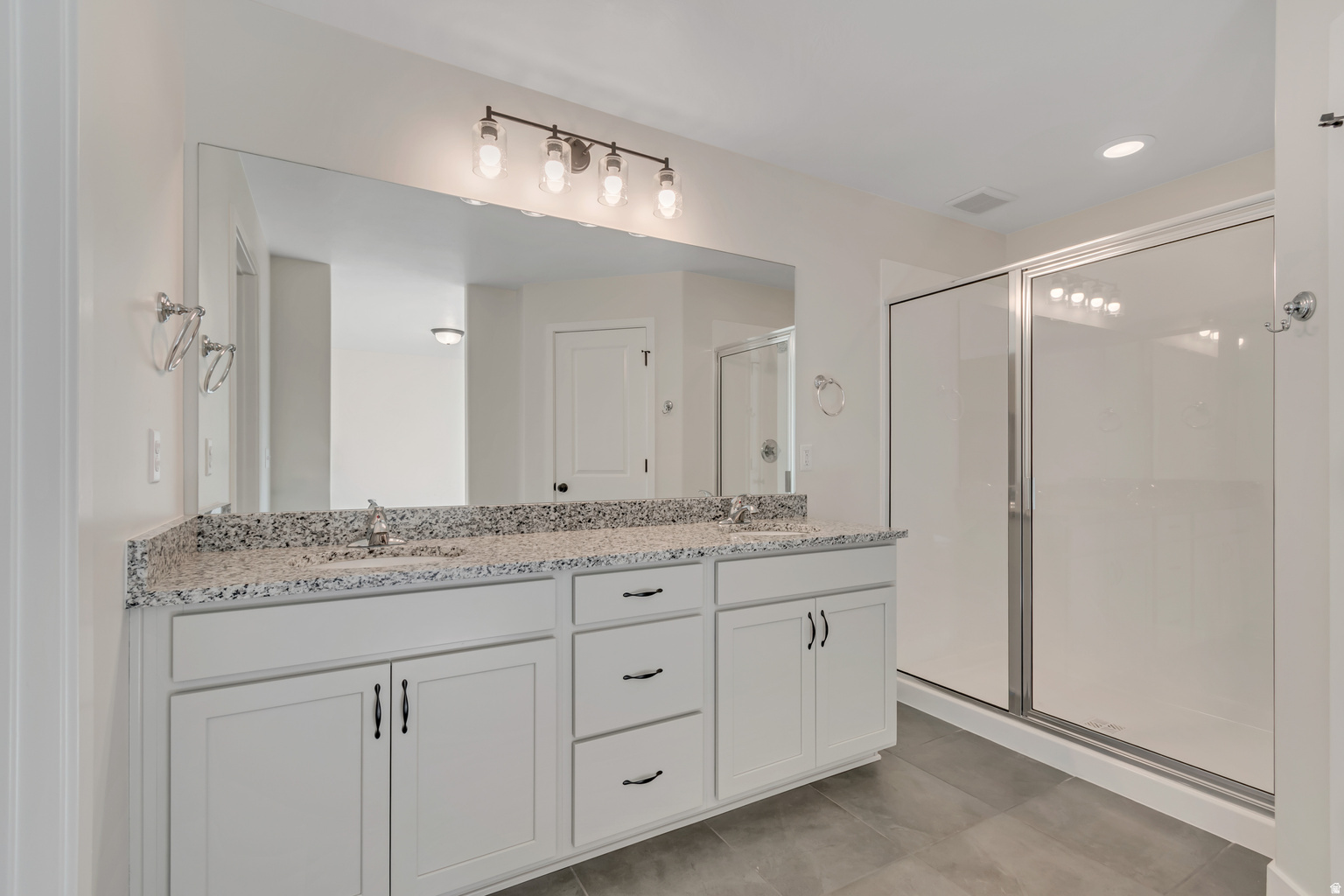 MEADOWBROOK - Residential