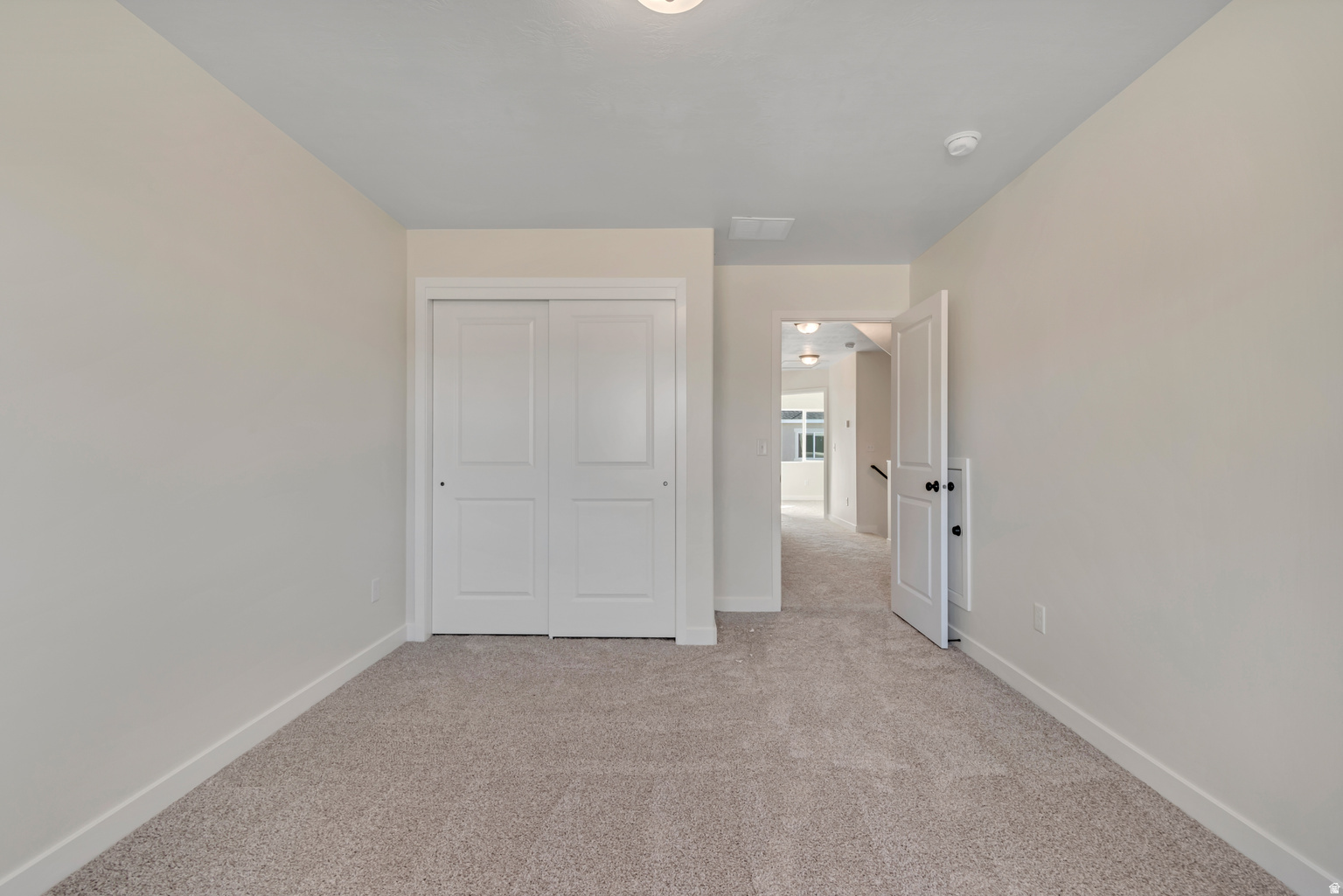 MEADOWBROOK - Residential
