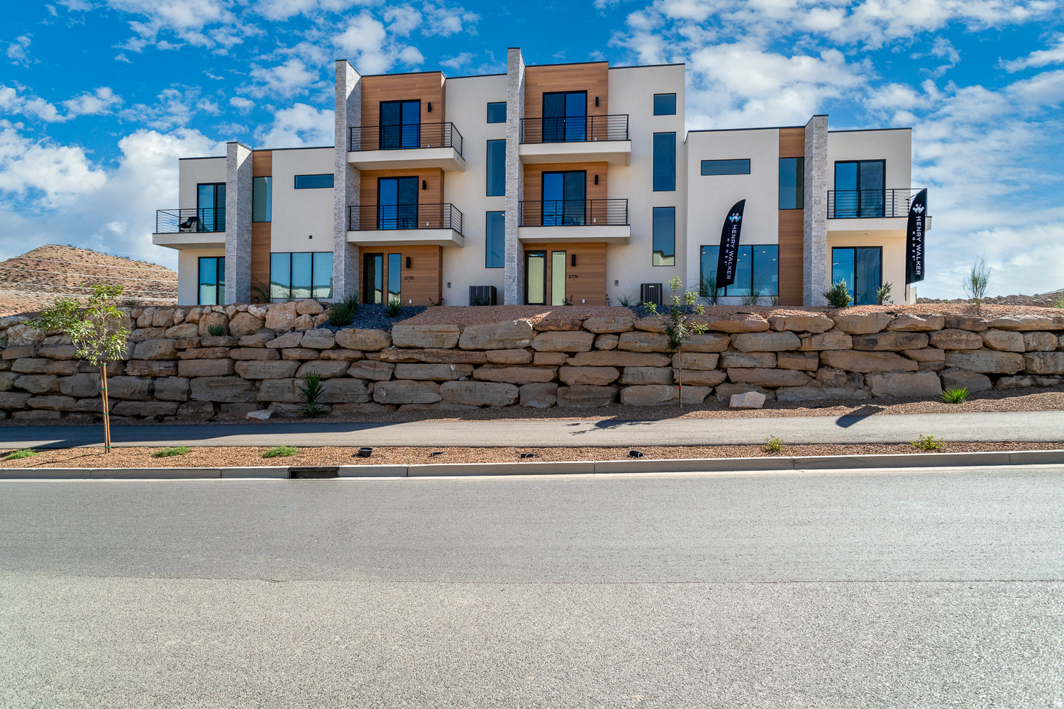 BECCO CREEK TOWNHOMES AT DIVARIO - Residential