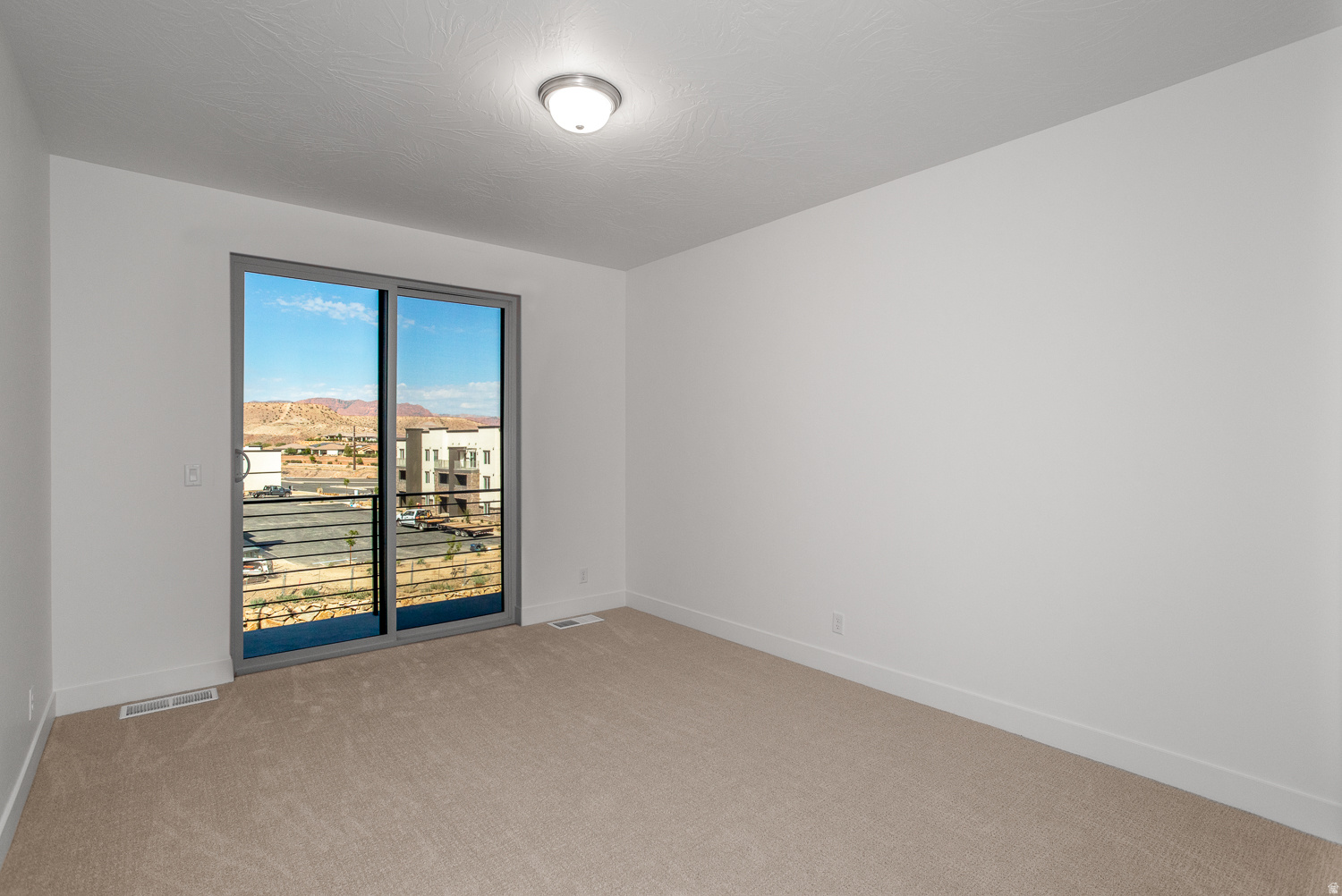 BECCO CREEK TOWNHOMES AT DIVARIO - Residential