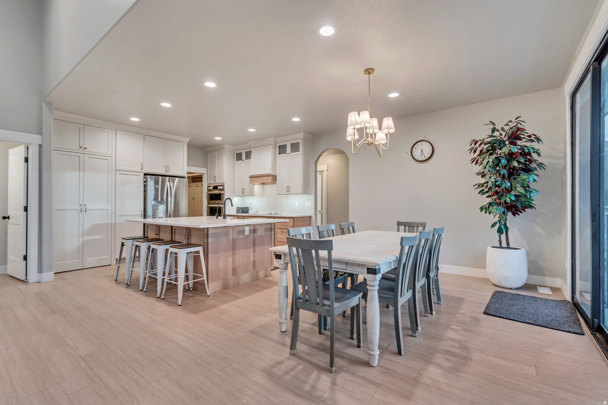 TIMP VISTA CIR - Residential