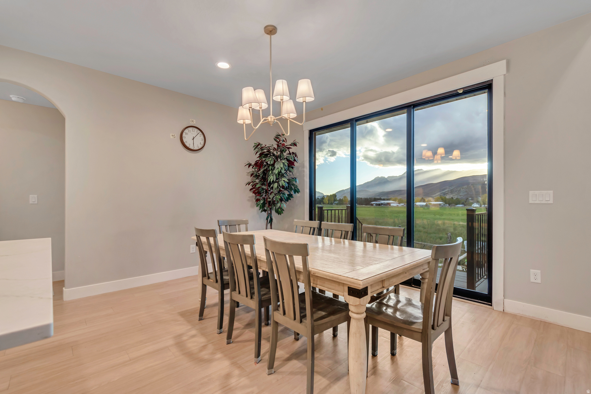 TIMP VISTA CIR - Residential