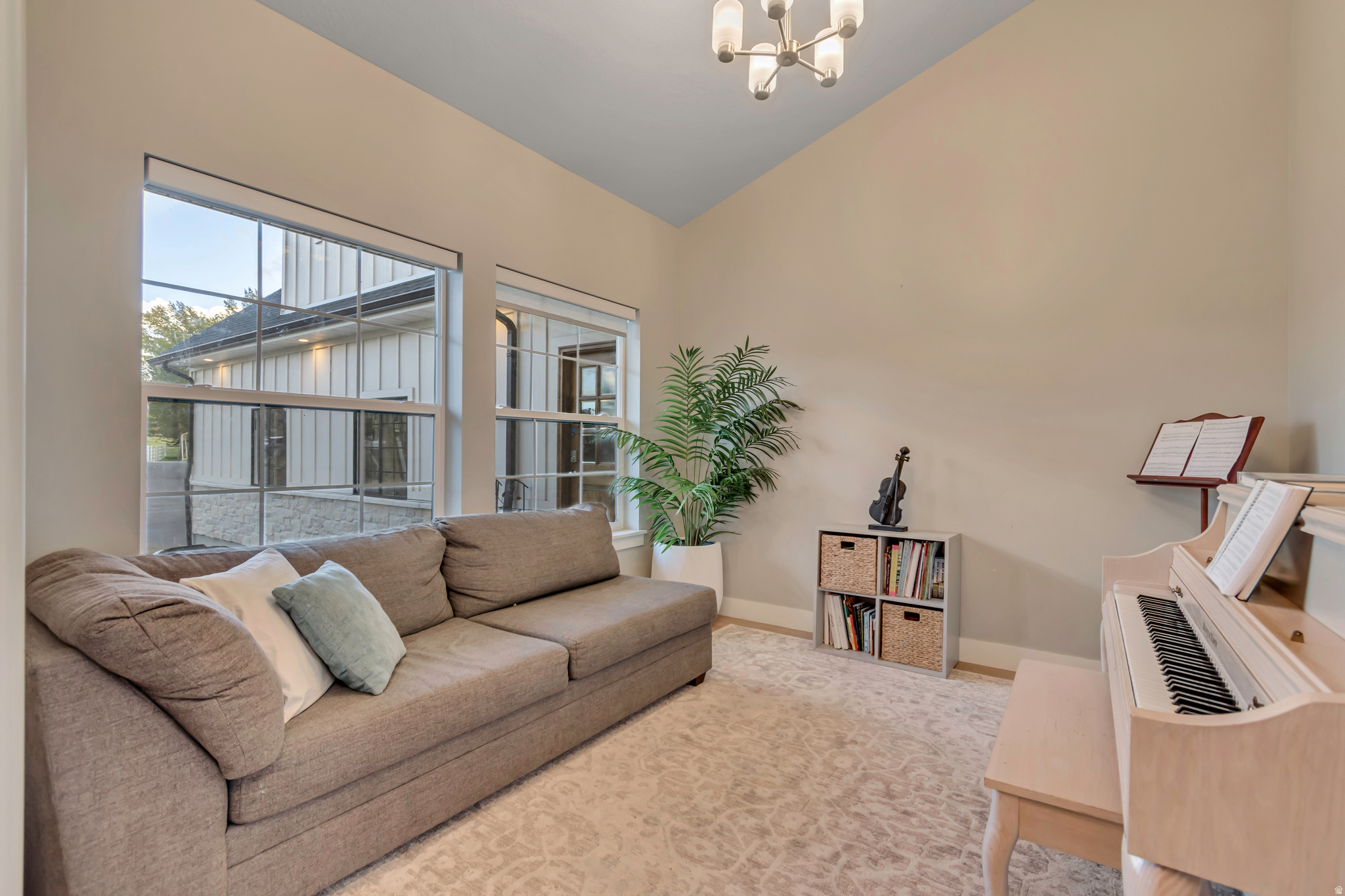 TIMP VISTA CIR - Residential