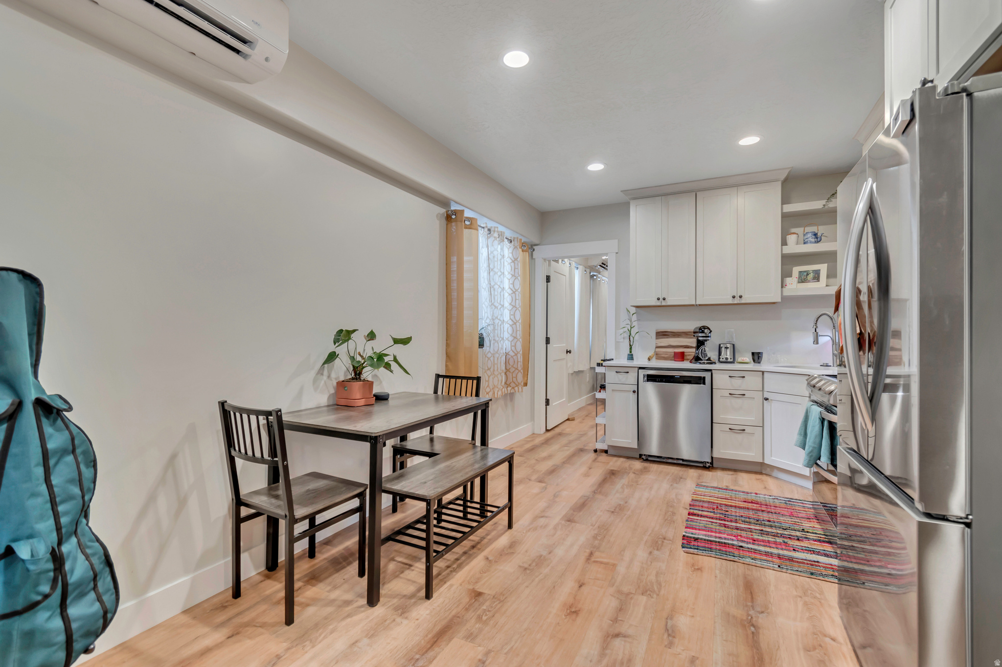 TIMP VISTA CIR - Residential