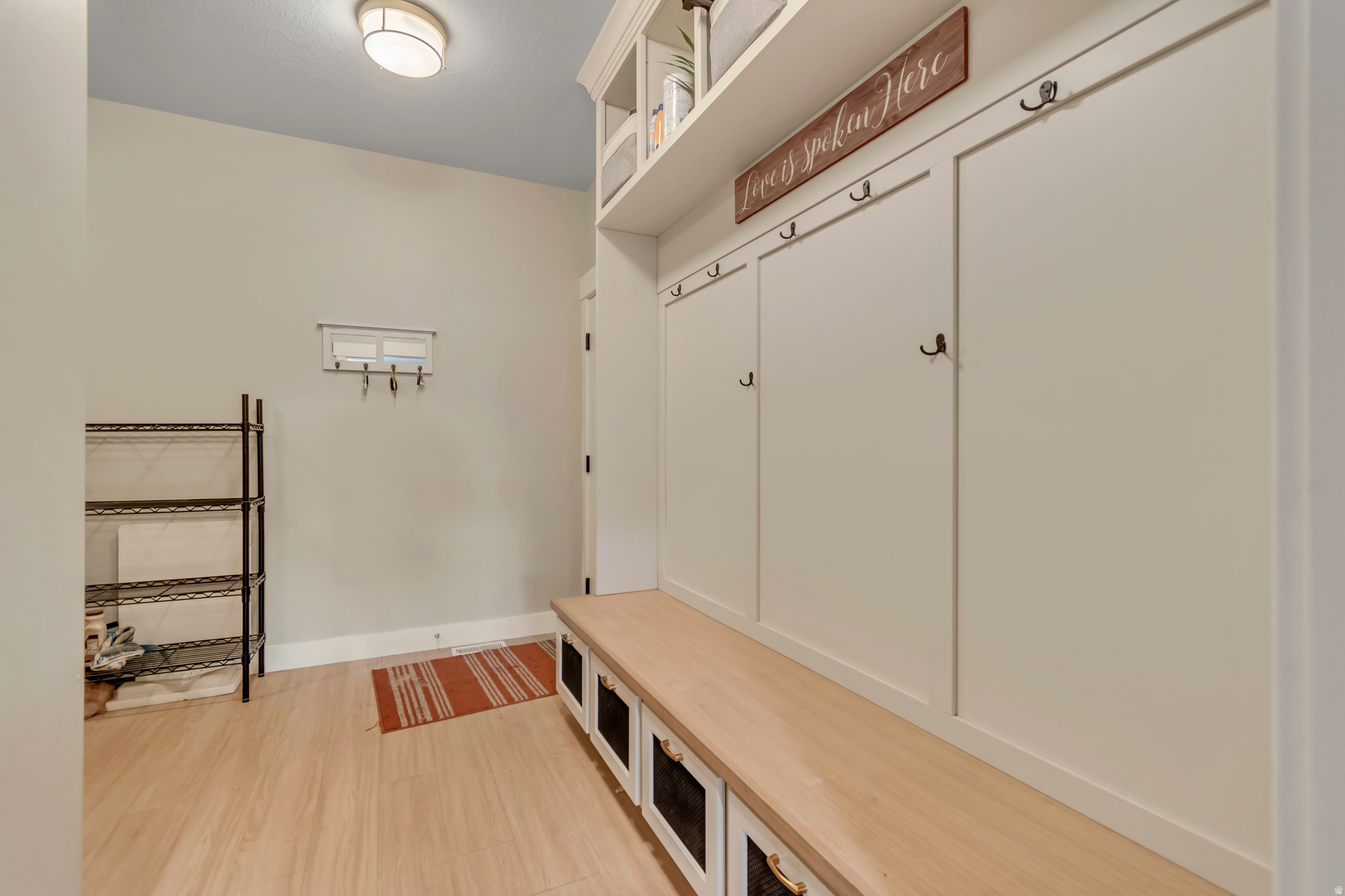 TIMP VISTA CIR - Residential