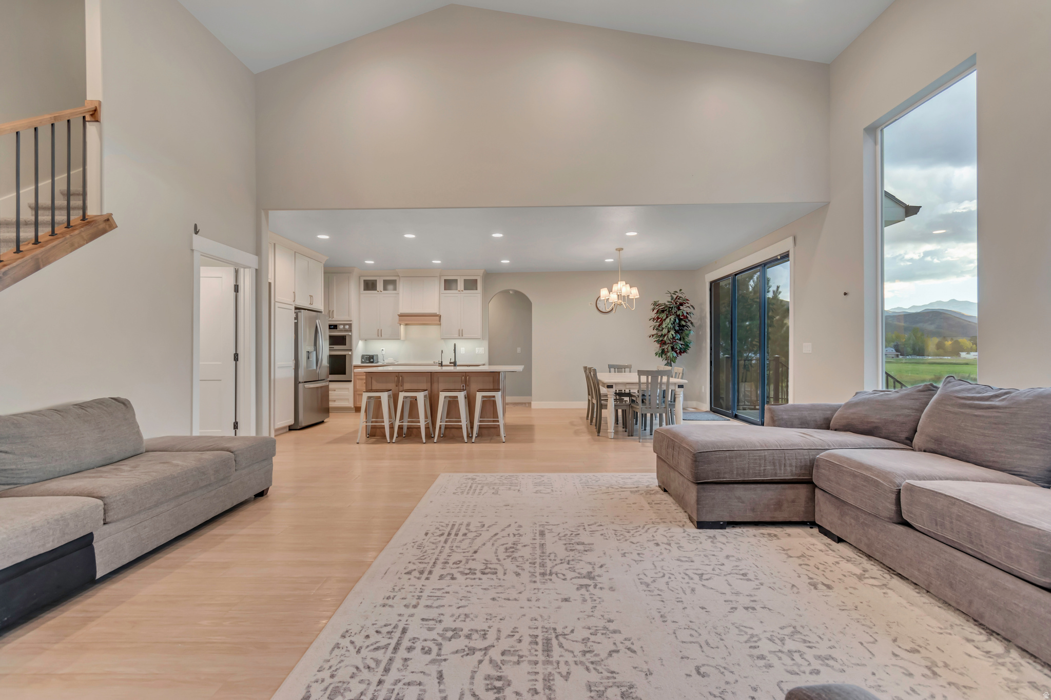 TIMP VISTA CIR - Residential